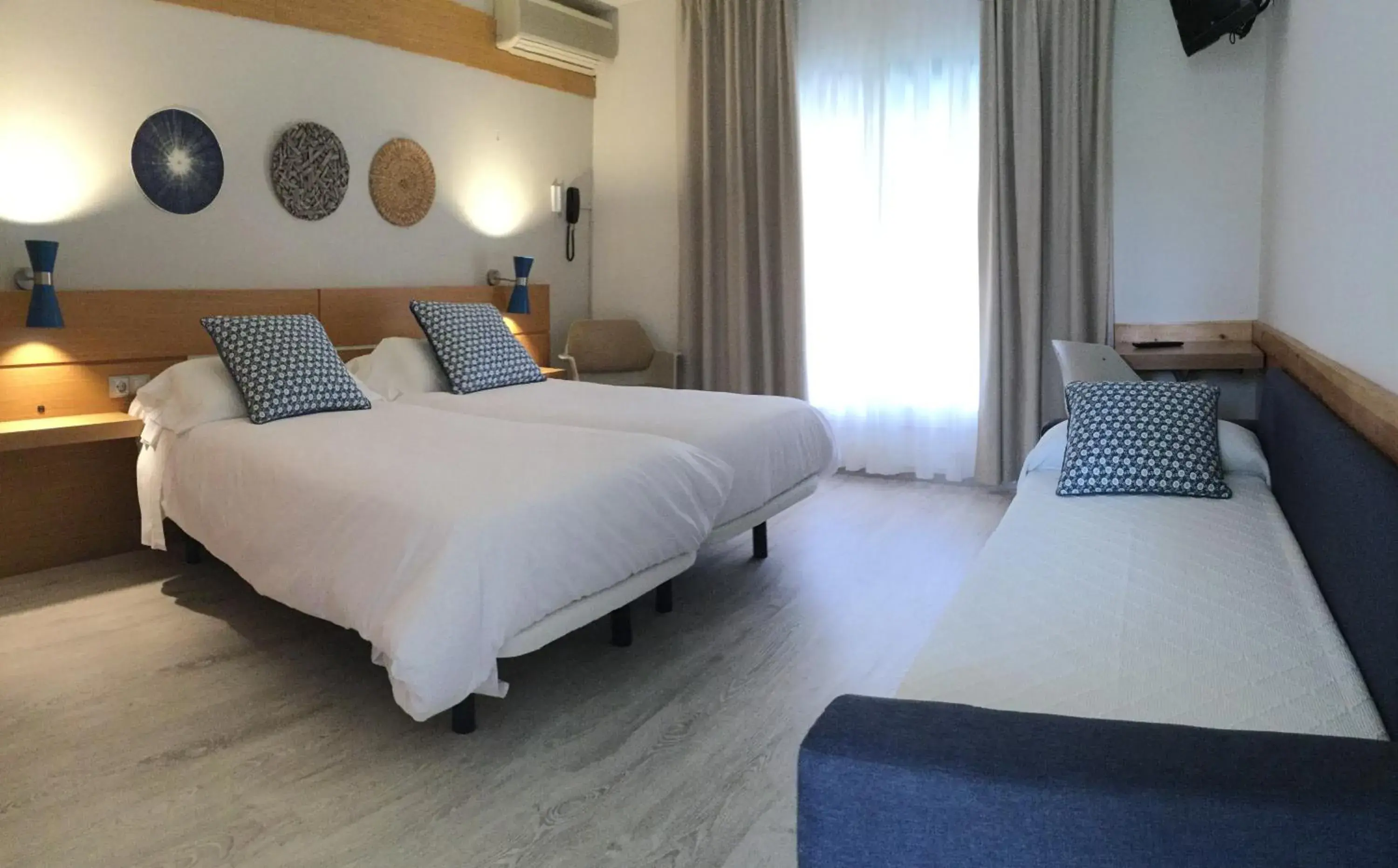 Triple Room in Hotel Yola Triple Room in Hotel Yola