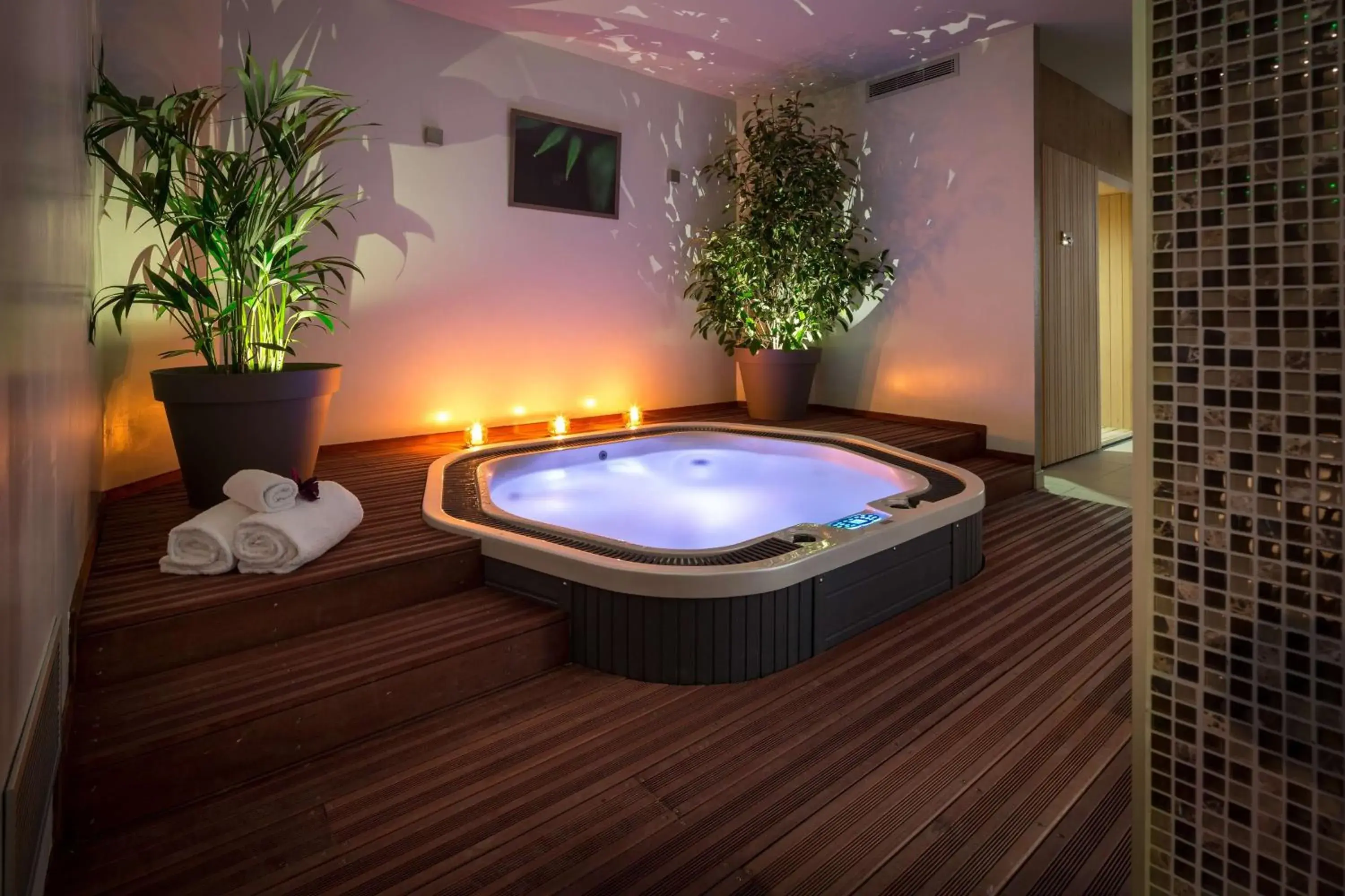 Hôtel Le Rive Droite & SPA Hôtel Le Rive Droite & SPA