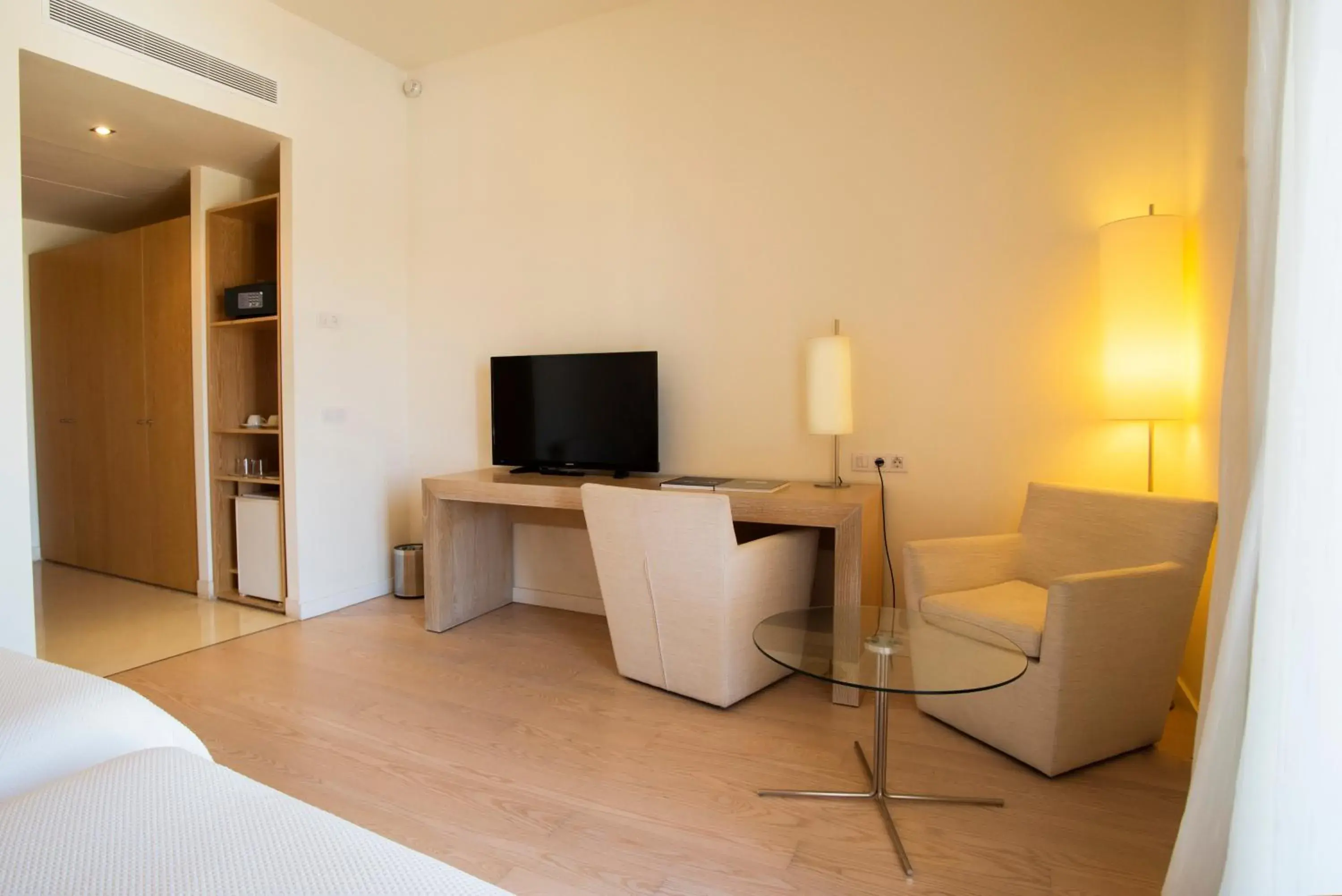 Double or Twin Room in Hotel Ca'n Bonico Double or Twin Room in Hotel Ca'n Bonico