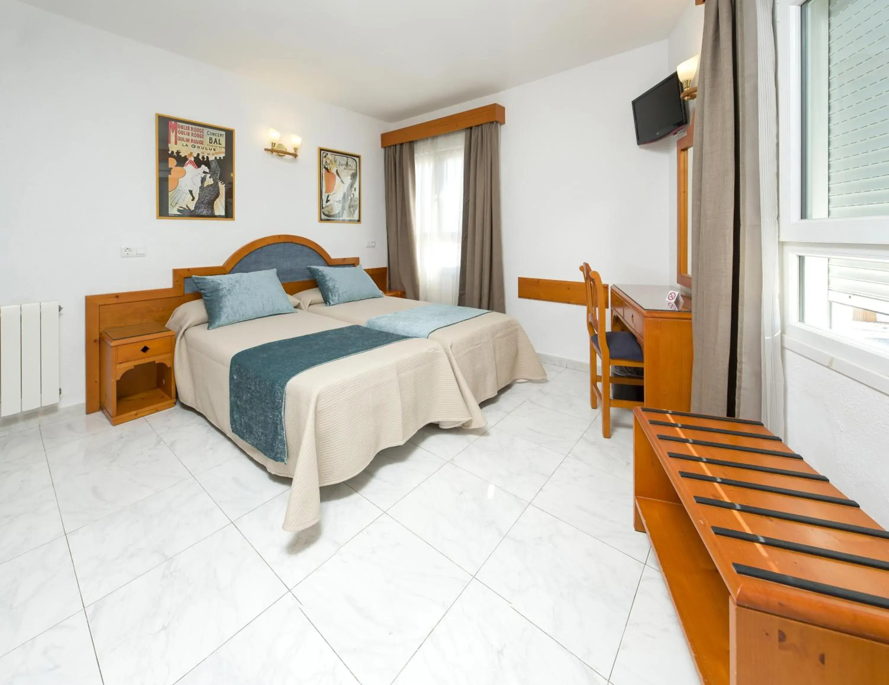 Double Room in Hostal Marí Double Room in Hostal Marí