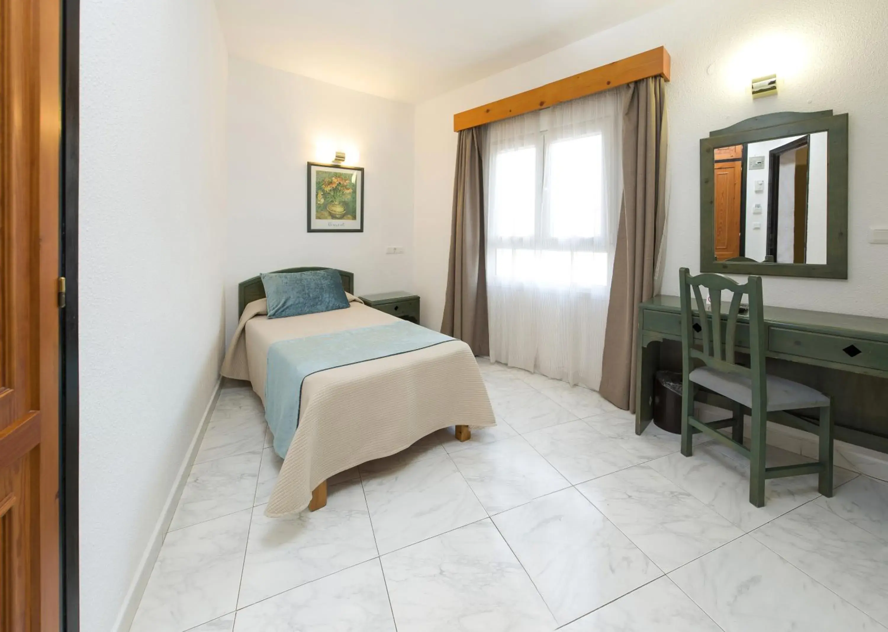 Single Room in Hostal Marí Single Room in Hostal Marí