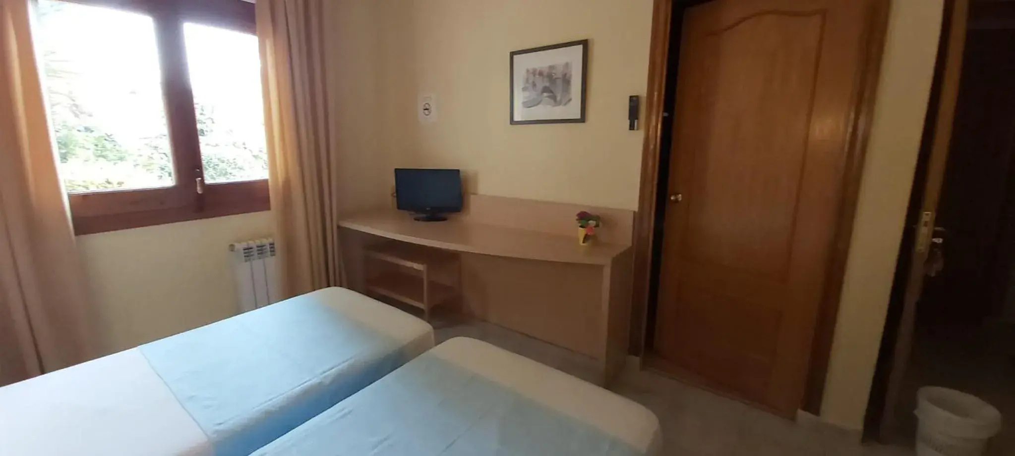 Triple Room in Hotel Bonsol ADULTS ONLY Triple Room in Hotel Bonsol ADULTS ONLY