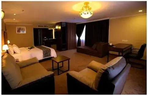 Suite in Hotel Anika Kluang Suite in Hotel Anika Kluang