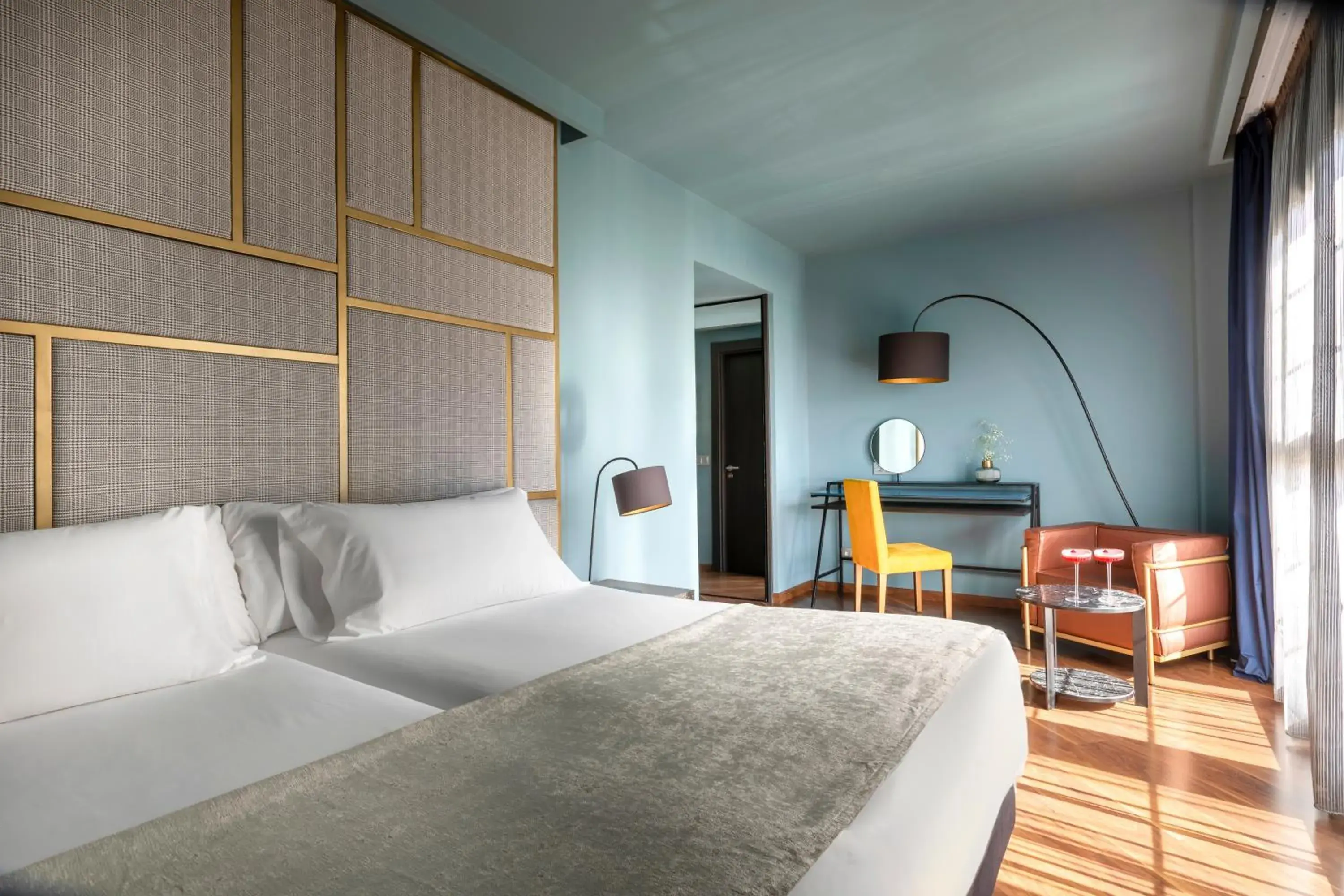 Standard Double Room with Extra Bed in Pamplona Catedral Hotel Standard Double Room with Extra Bed in Pamplona Catedral Hotel