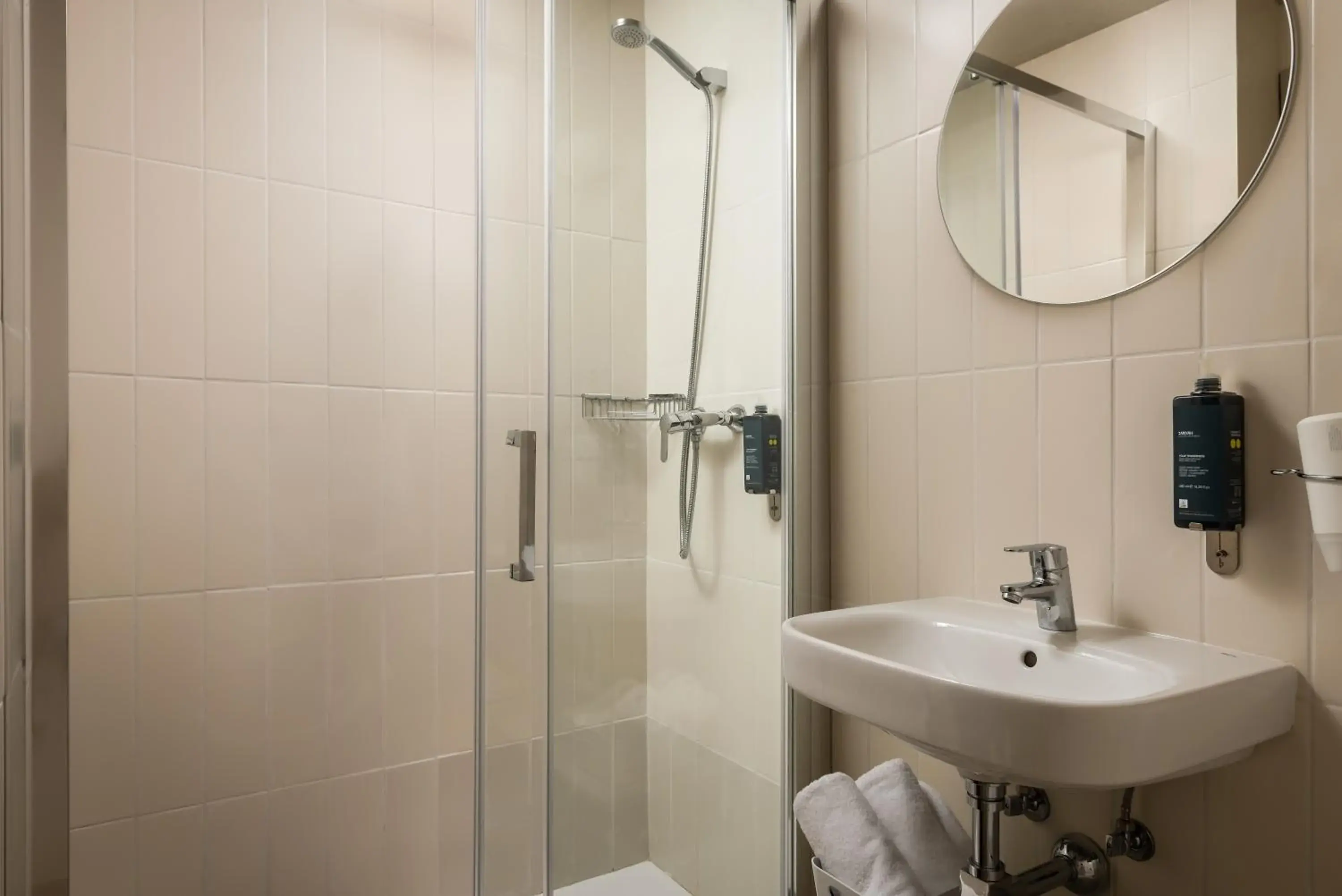 Single Room in BYPILLOW The Bloom Single Room in BYPILLOW The Bloom