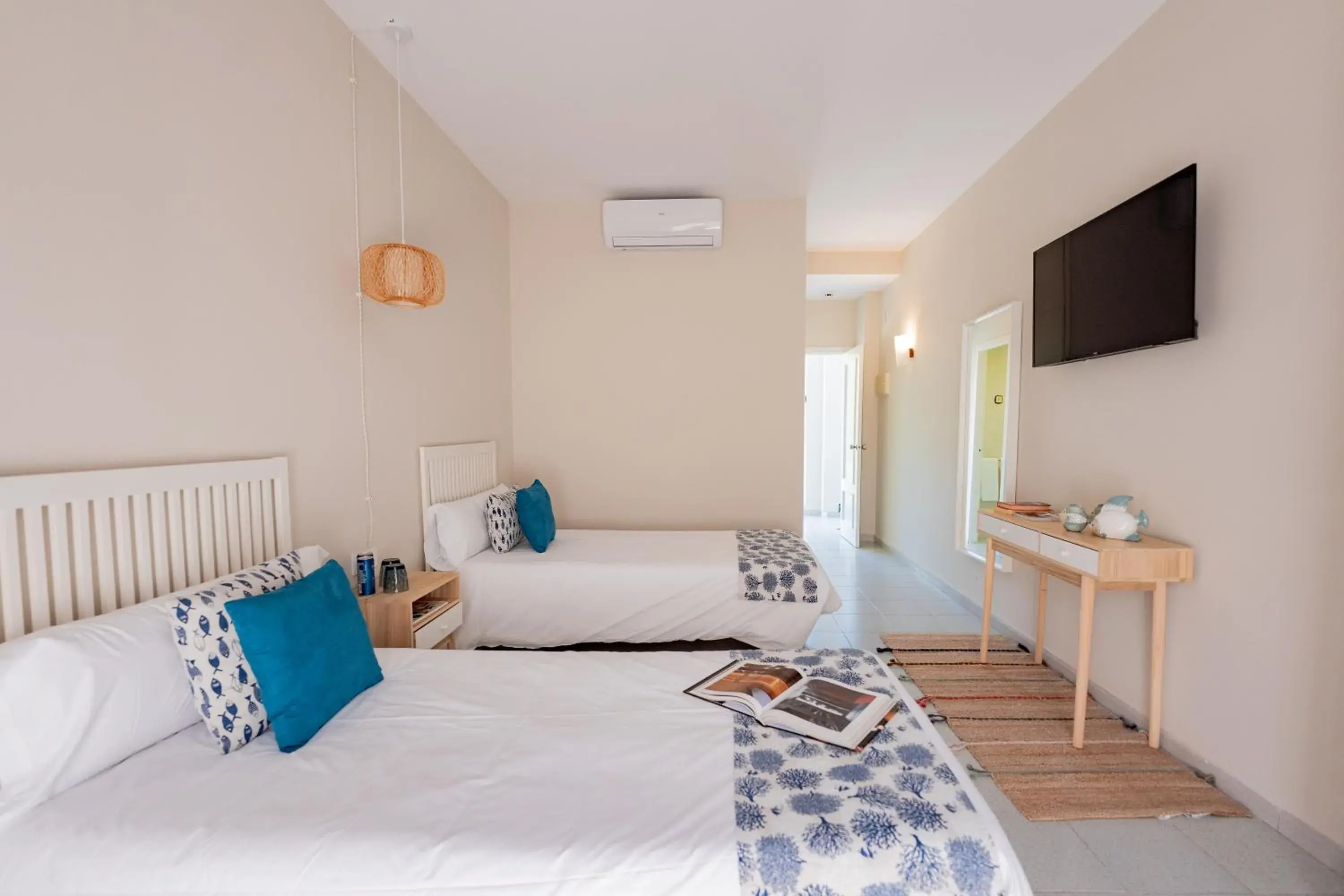 Double Room with Balcony in Hotel Aubí Double Room with Balcony in Hotel Aubí