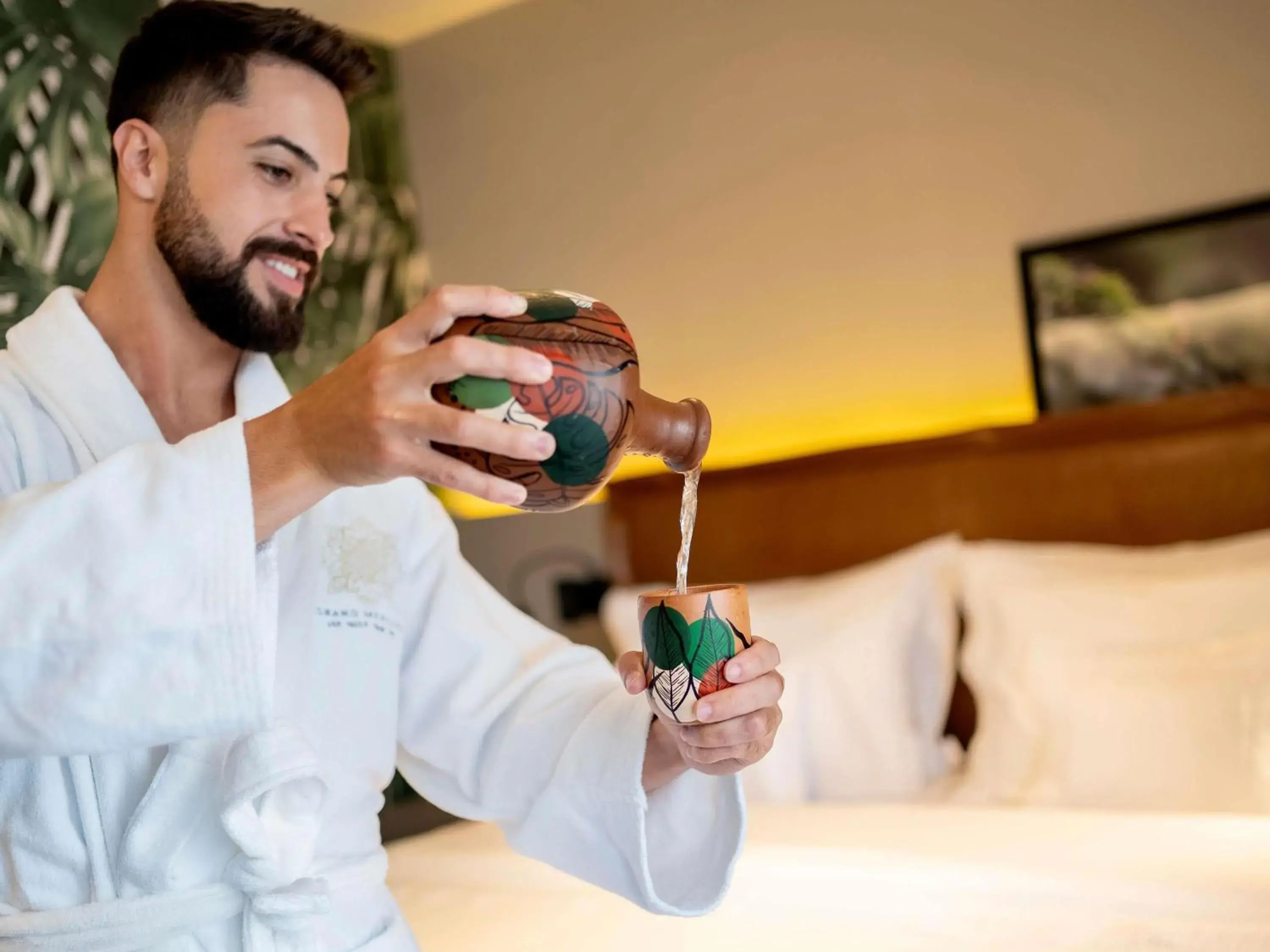 Executive King Room with Balcony and Park View - single occupancy in Grand Mercure SP Itaim Bibi Executive King Room with Balcony and Park View - single occupancy in Grand Mercure SP Itaim Bibi