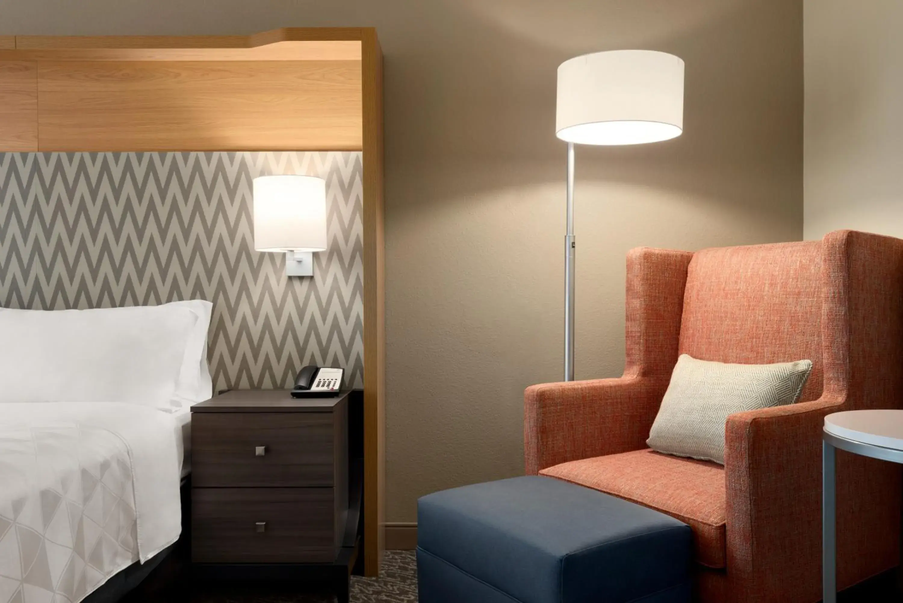Queen Room with 2 Queen Beds with River View in Holiday Inn Hotel & Suites Council Bluffs by IHG Queen Room with 2 Queen Beds with River View in Holiday Inn Hotel & Suites Council Bluffs by IHG