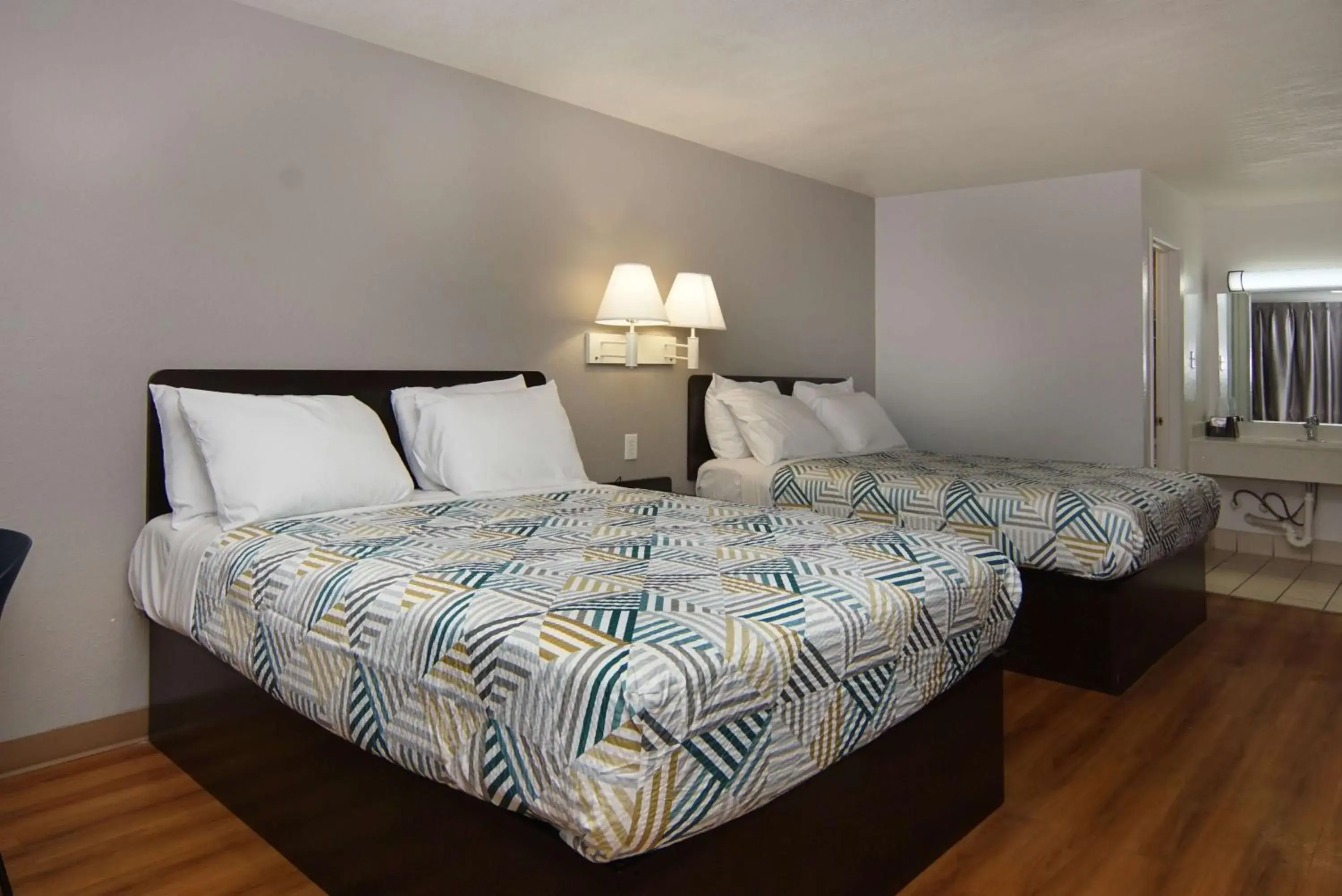 Deluxe Queen Room with Two Queen Beds - single occupancy - Non-Smoking in Motel 6-Lancaster, TX - DeSoto - Lancaster Deluxe Queen Room with Two Queen Beds - single occupancy - Non-Smoking in Motel 6-Lancaster, TX - DeSoto - Lancaster