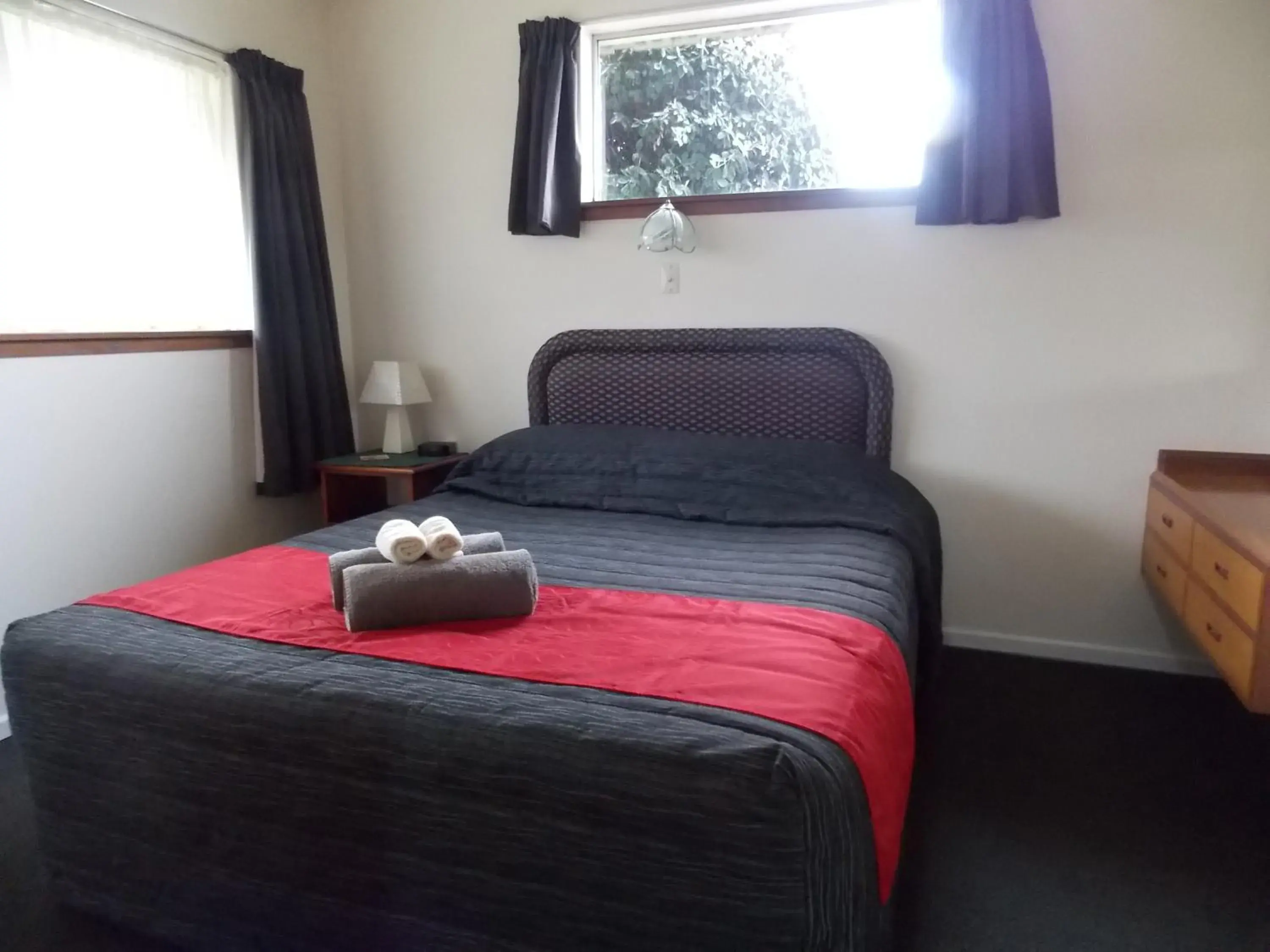 Two-Bedroom Apartment in Rangiora Lodge Motel Two-Bedroom Apartment in Rangiora Lodge Motel