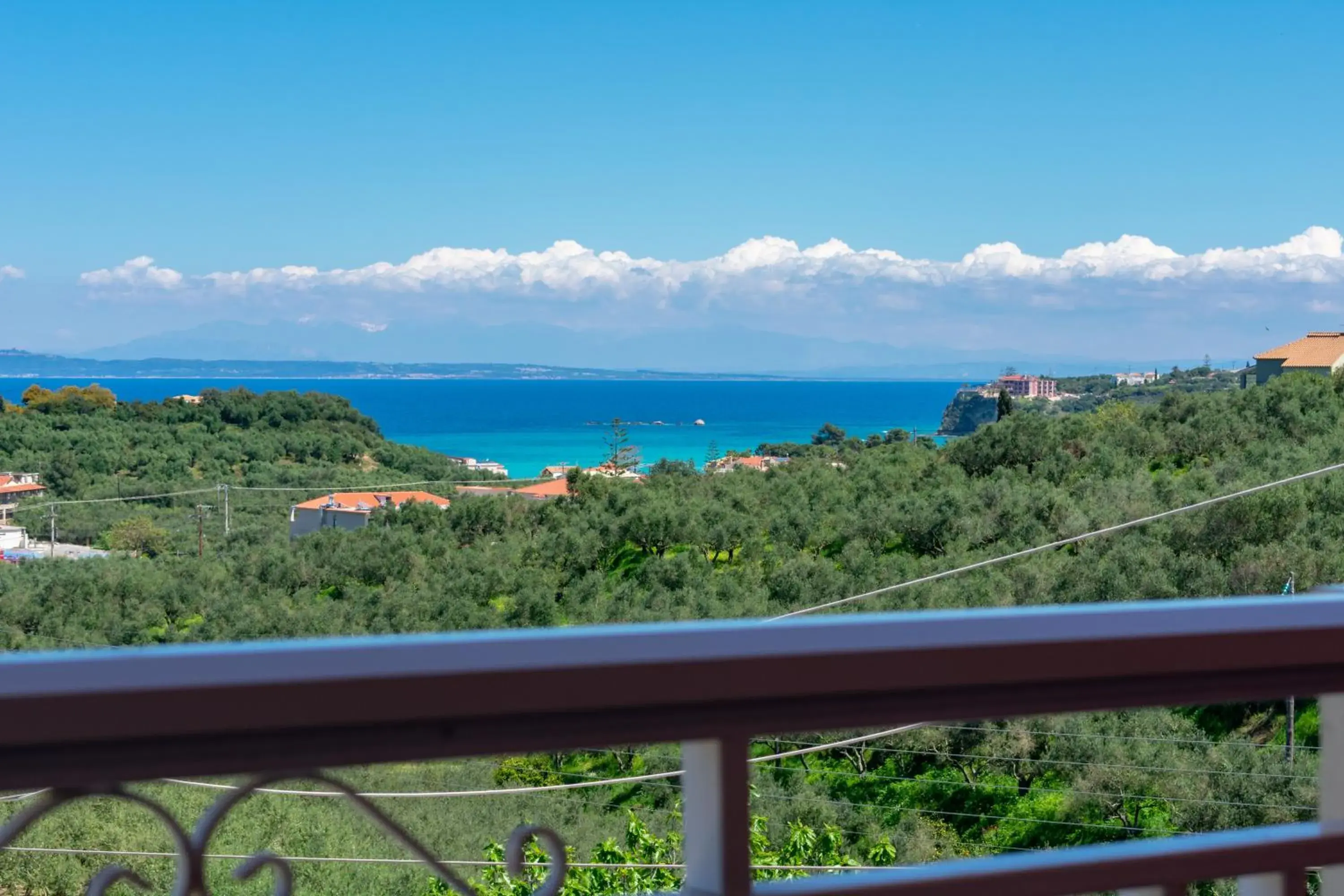 Deluxe Double Room with Balcony and Sea View in Zante Pantheon Hotel Deluxe Double Room with Balcony and Sea View in Zante Pantheon Hotel