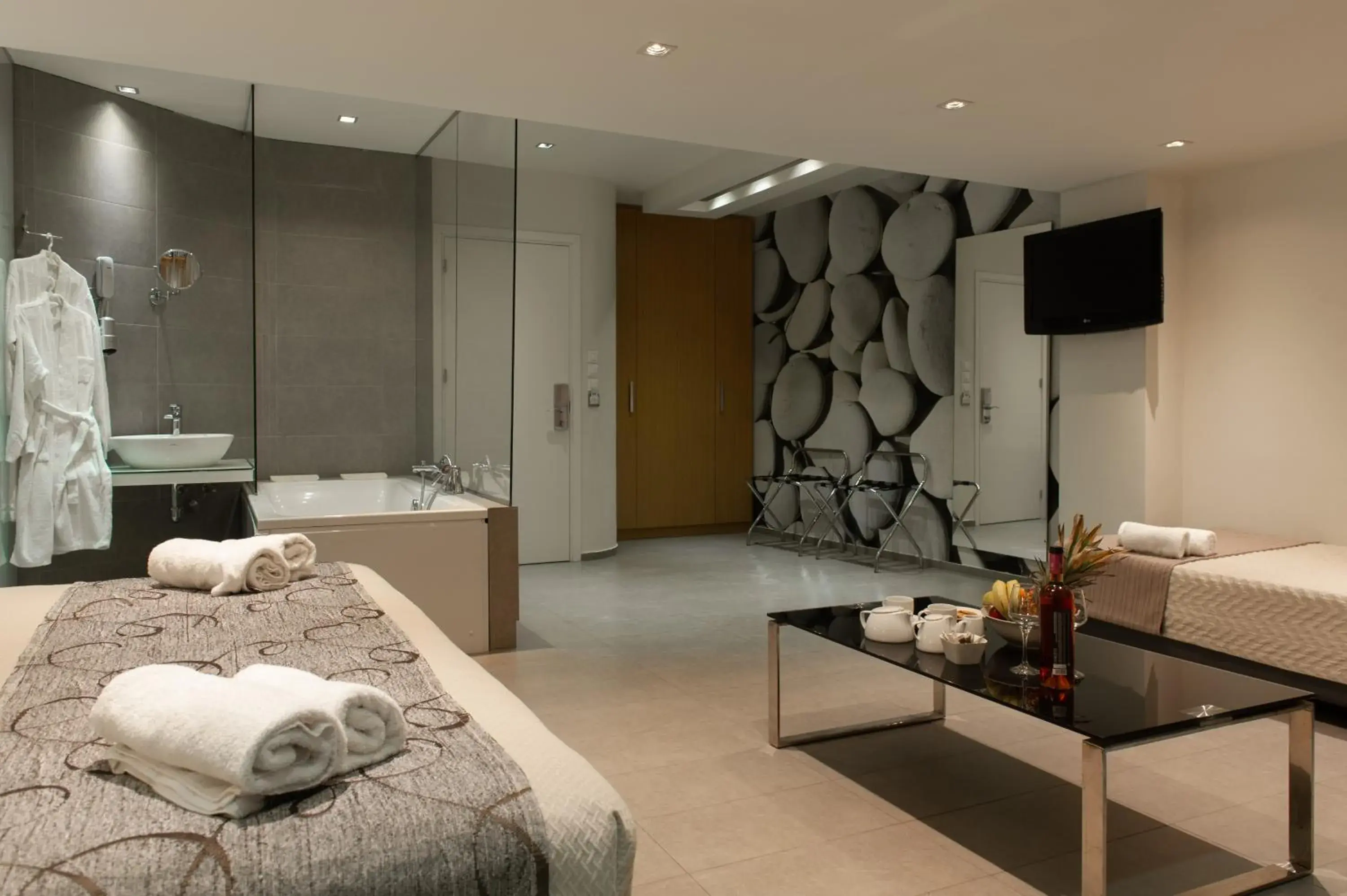 Executive Suite in Atlantis Boutique City Hotel Executive Suite in Atlantis Boutique City Hotel