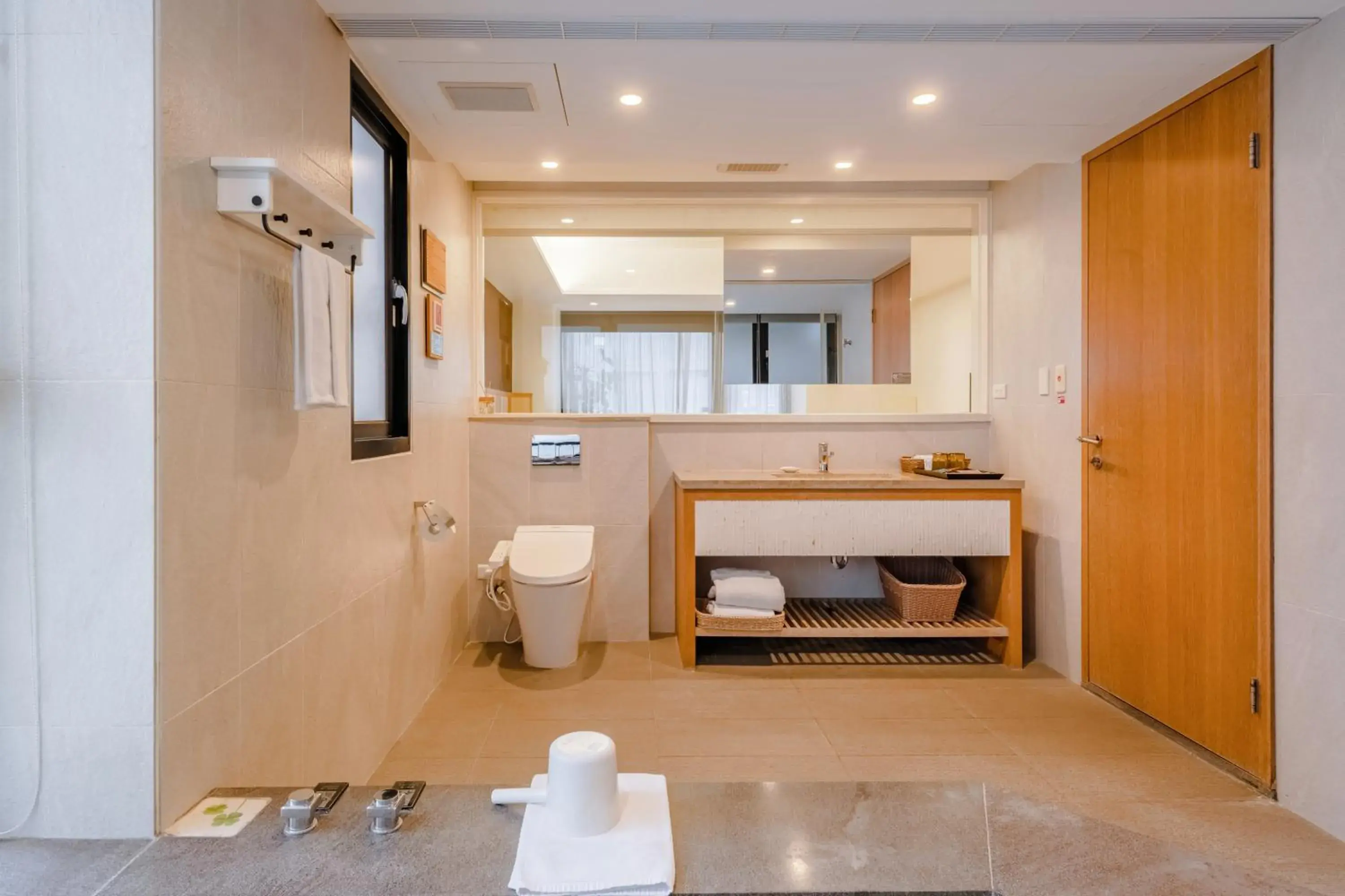 Superior Double Room with City View in ISPAVITA B&B Resort Superior Double Room with City View in ISPAVITA B&B Resort