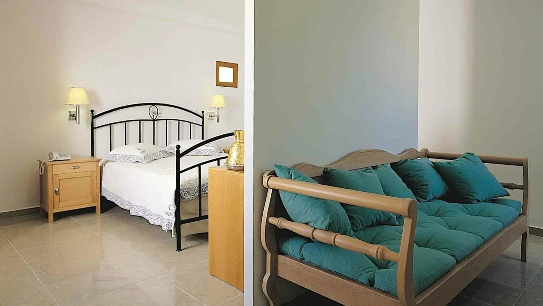 Superior Double Volcano View in Theoxenia Caldera Hotel Superior Double Volcano View in Theoxenia Caldera Hotel