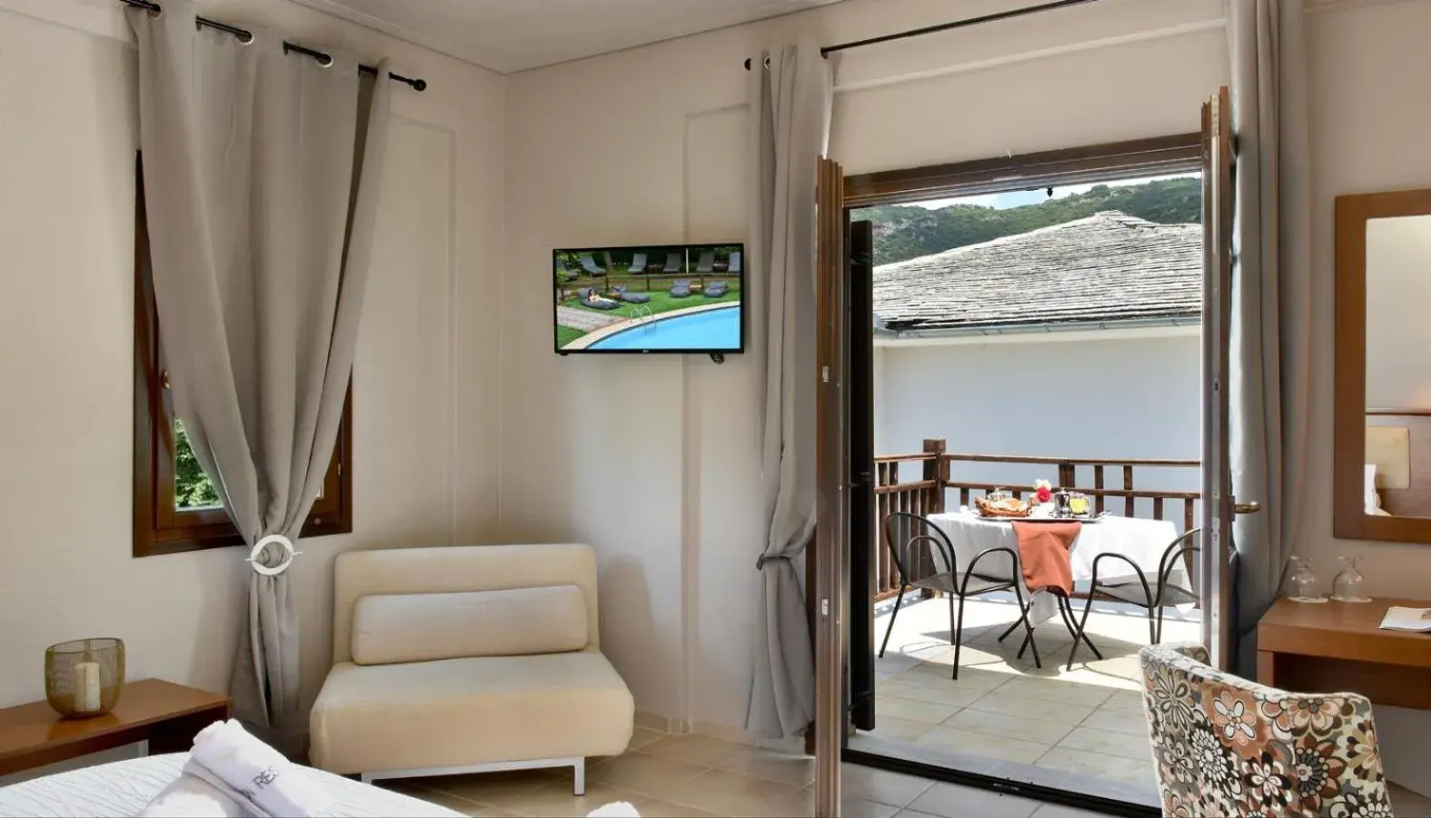 Double Room with Balcony in Hotel Pelion Resort Double Room with Balcony in Hotel Pelion Resort