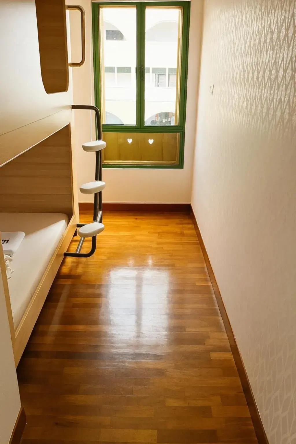 Private Room (2 Queen Pods + Bathroom) in Wink at Upper Cross Street Private Room (2 Queen Pods + Bathroom) in Wink at Upper Cross Street