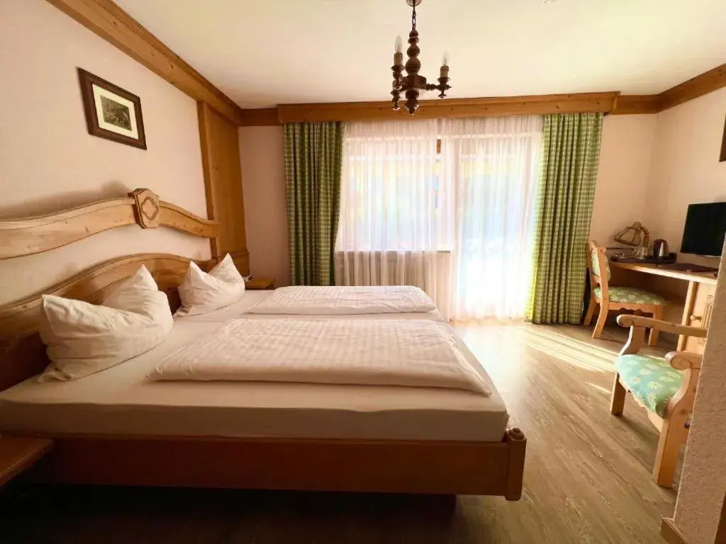 Budget Double Room - single occupancy in Hotel Bärenstüberl Budget Double Room - single occupancy in Hotel Bärenstüberl