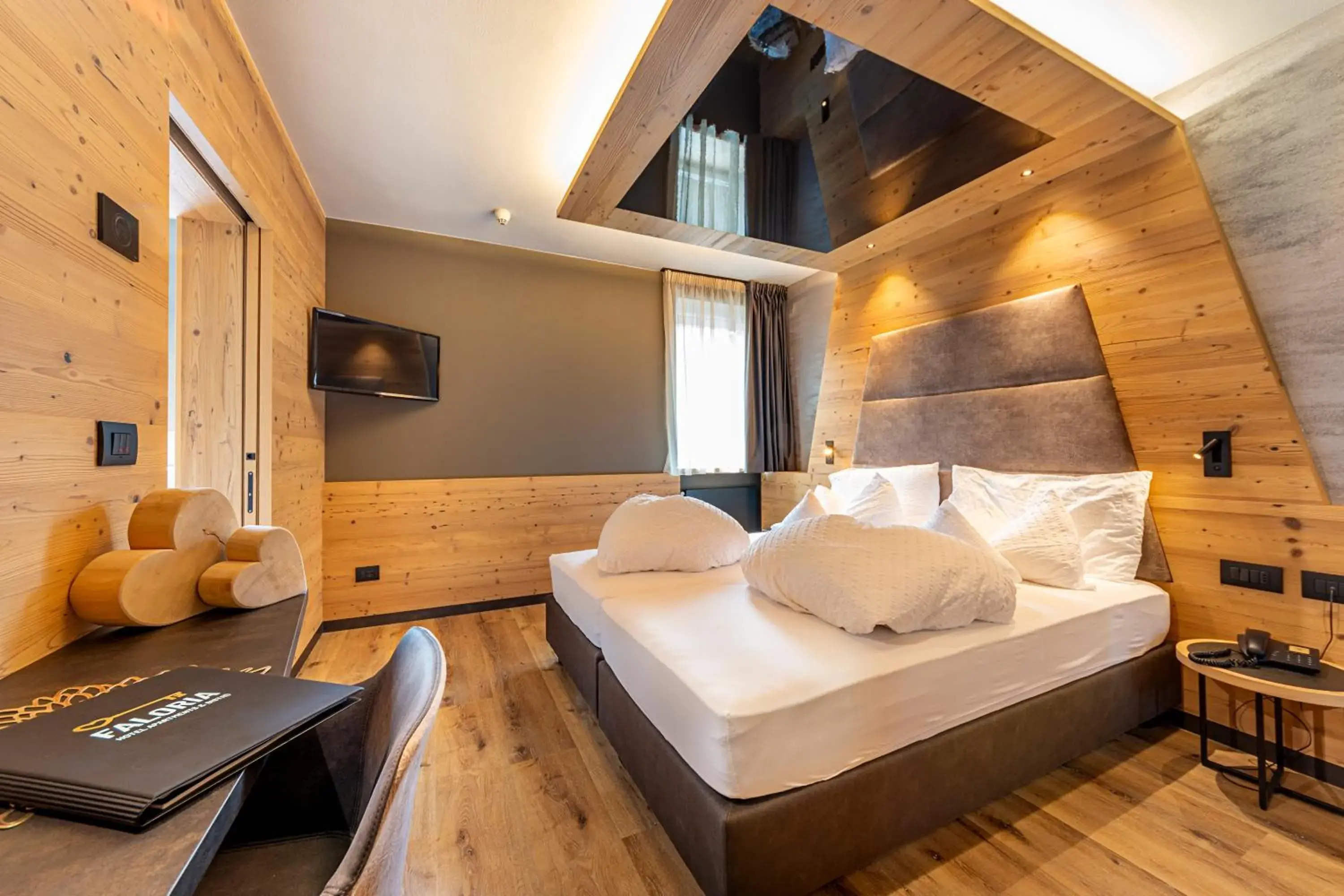 Double or Twin Room in Hotel Faloria Double or Twin Room in Hotel Faloria