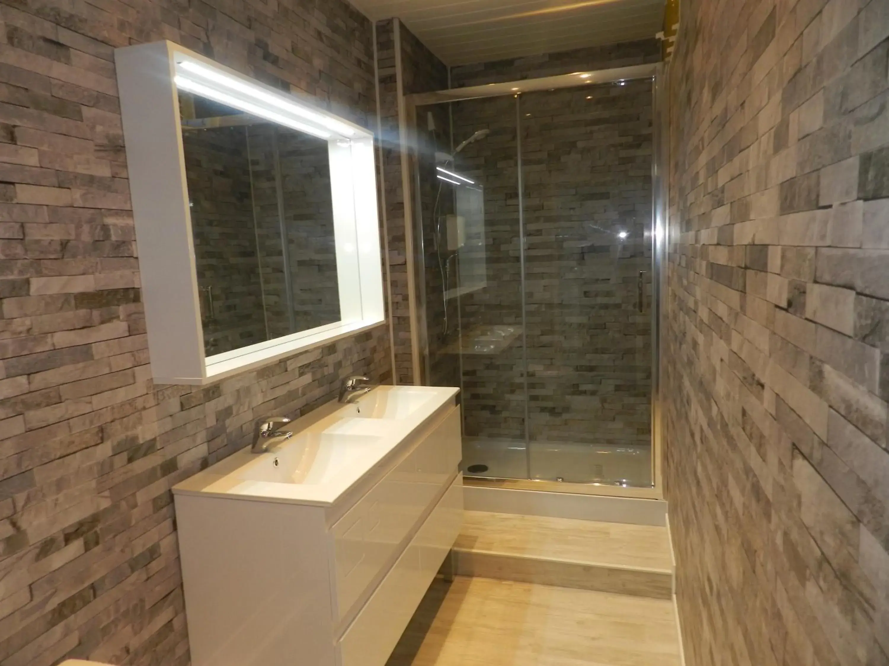 Quadruple Room in Hotel Belle Vue Quadruple Room in Hotel Belle Vue