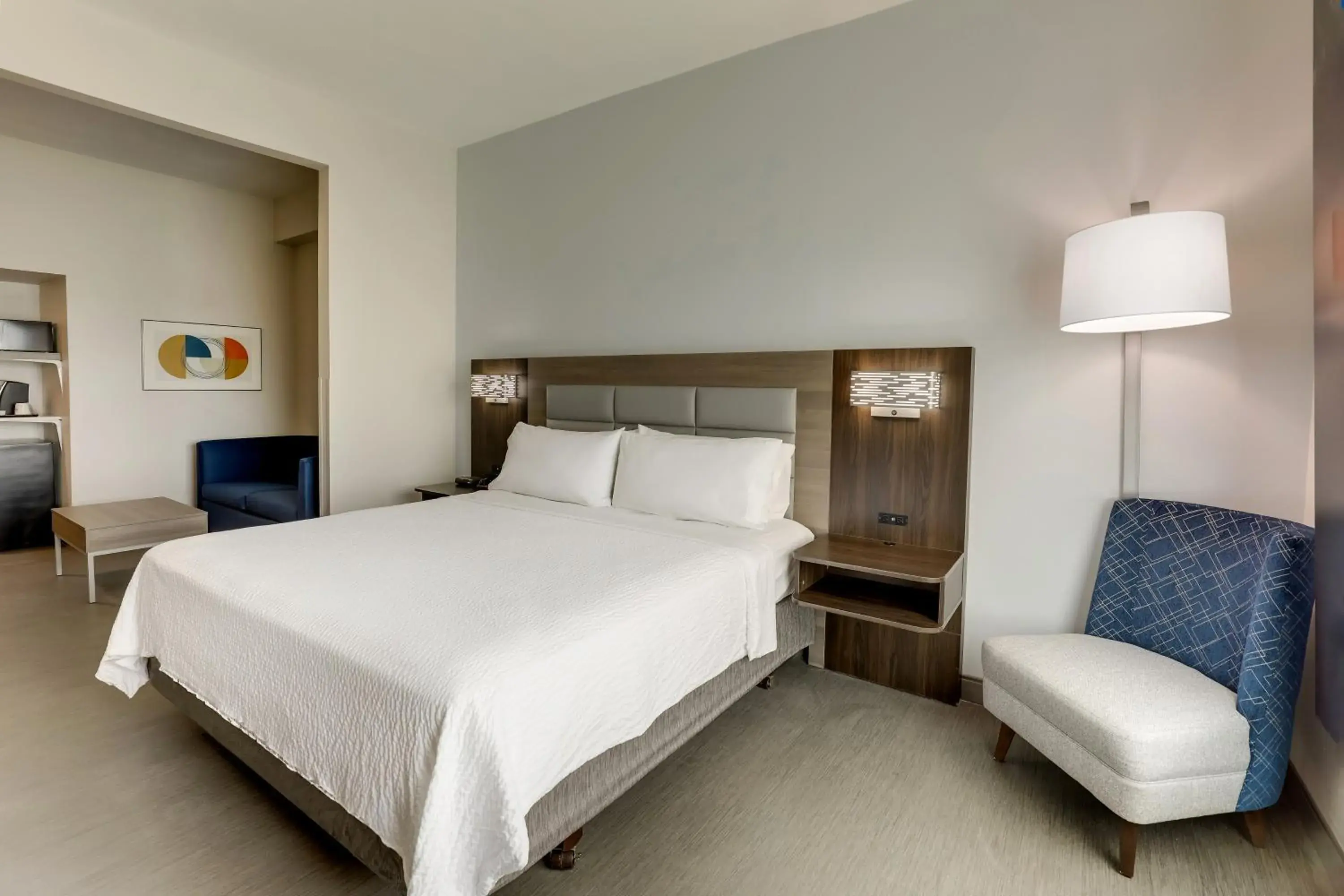 One-Bedroom Suite - Disability Access in Holiday Inn Express Hotel & Suites Richmond by IHG One-Bedroom Suite - Disability Access in Holiday Inn Express Hotel & Suites Richmond by IHG