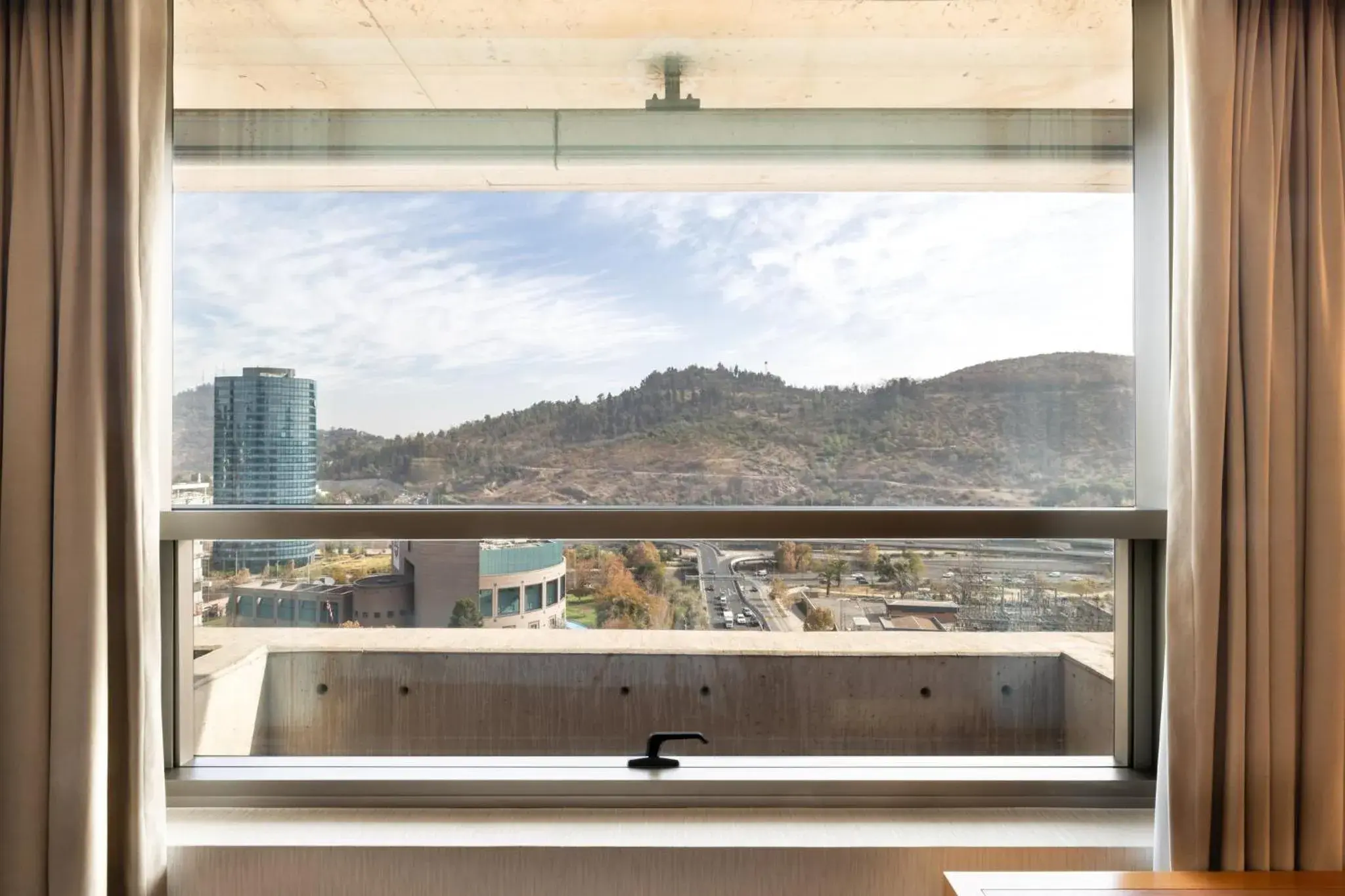 King Room with Mountain View in Holiday Inn Express Santiago Las Condes by IHG King Room with Mountain View in Holiday Inn Express Santiago Las Condes by IHG