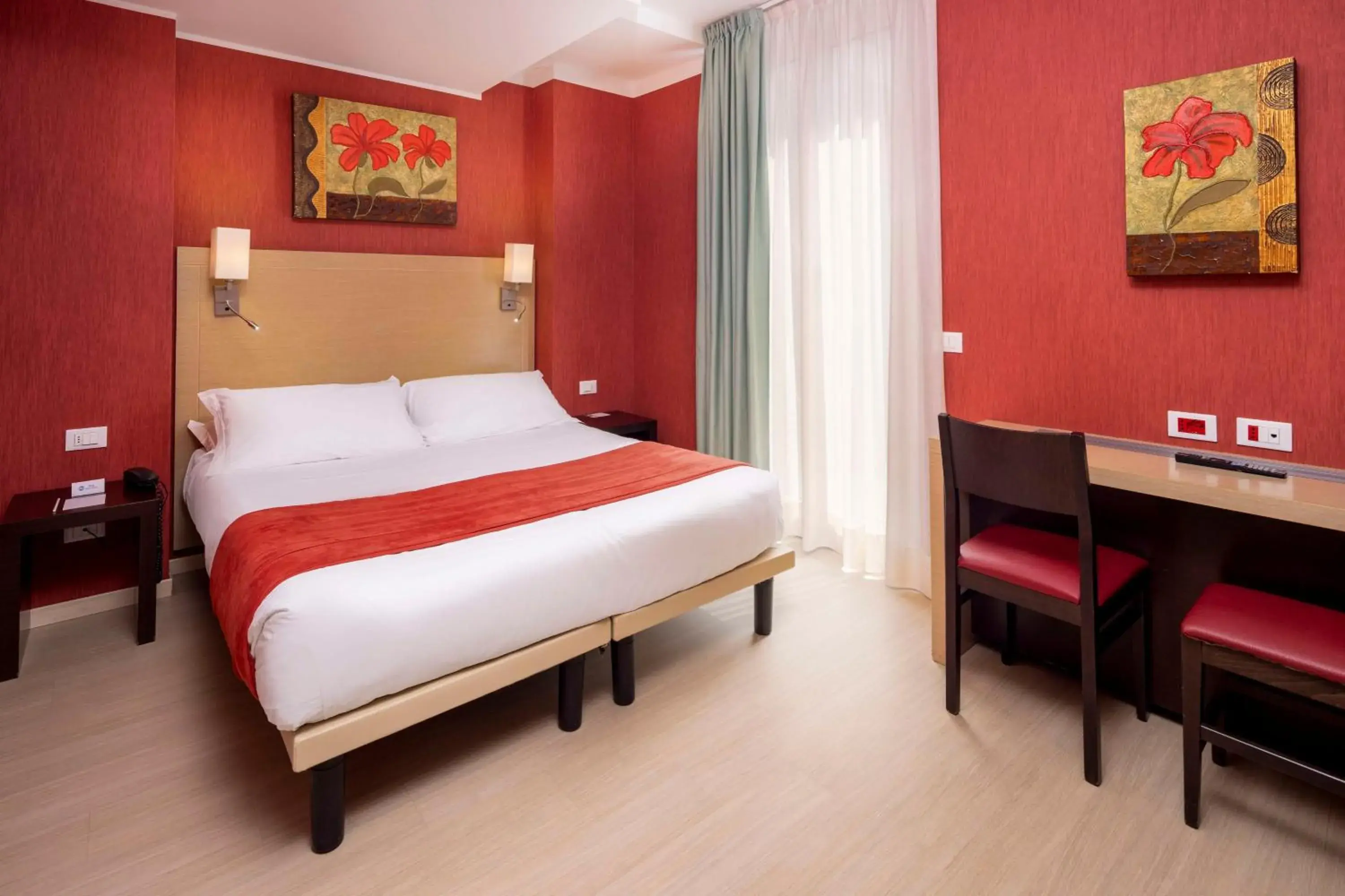 Comfort King Room in Best Western Porto Antico Comfort King Room in Best Western Porto Antico