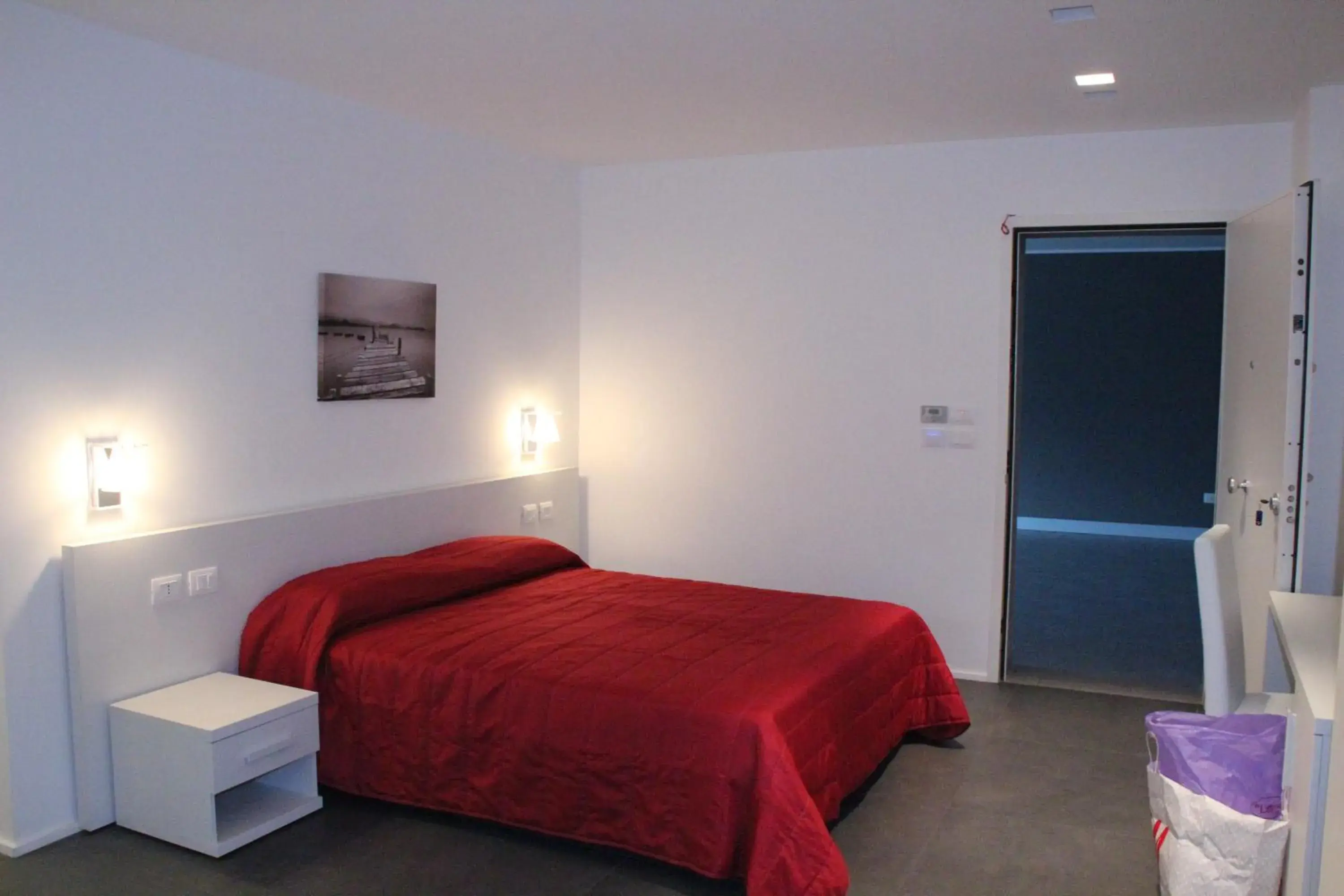 Standard Triple Room in Reggionord Standard Triple Room in Reggionord