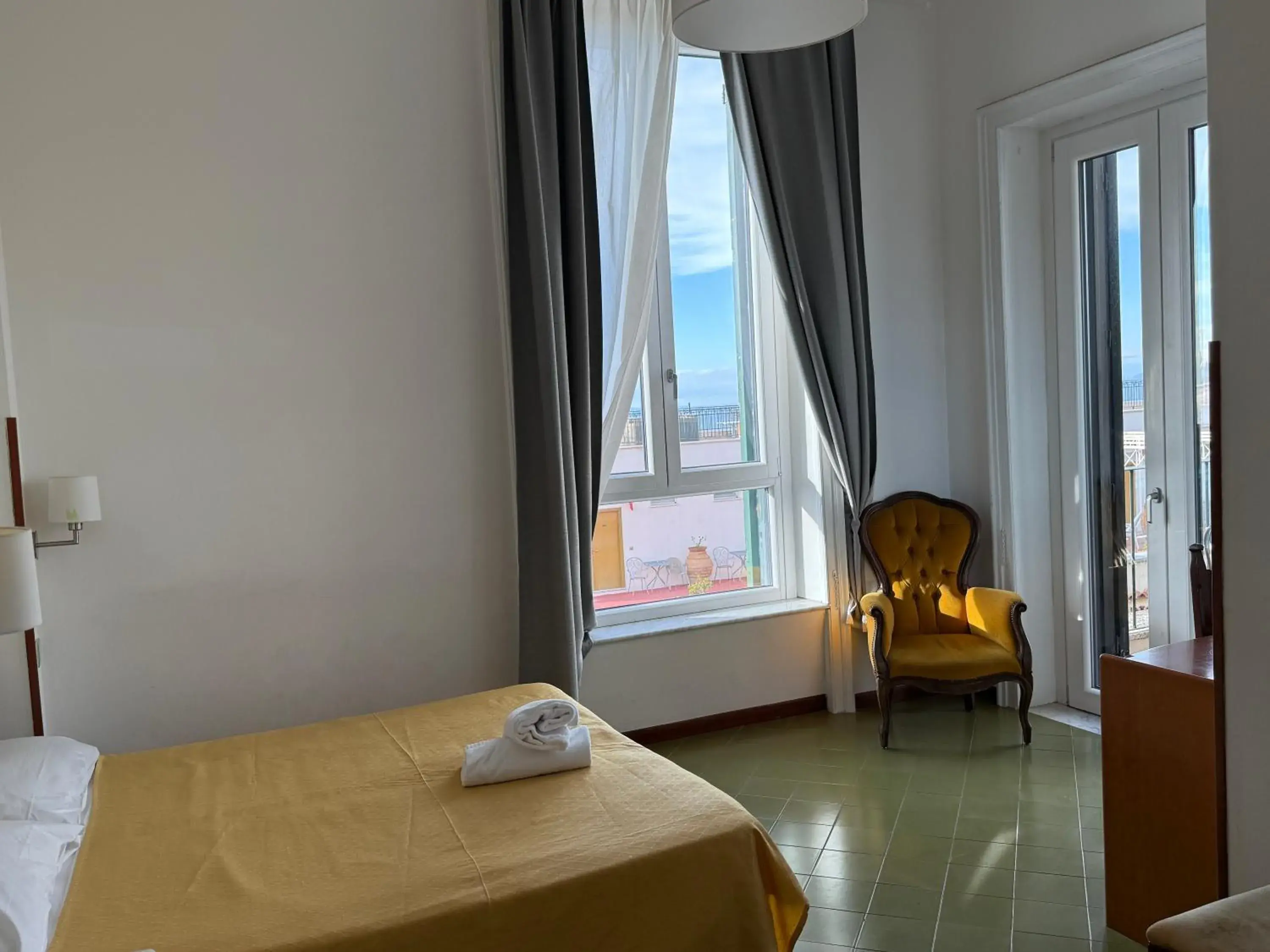 Standard Double/Twin Room in Hotel Villa Pina Antico Francischiello Standard Double/Twin Room in Hotel Villa Pina Antico Francischiello