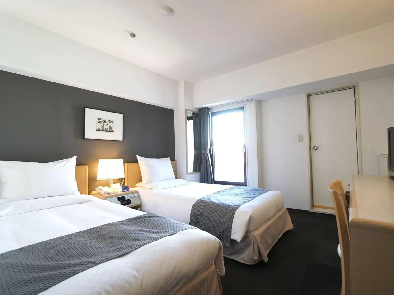 Standard Twin Room - Non-Smoking in Hotel The Centre Utsunomiya Standard Twin Room - Non-Smoking in Hotel The Centre Utsunomiya