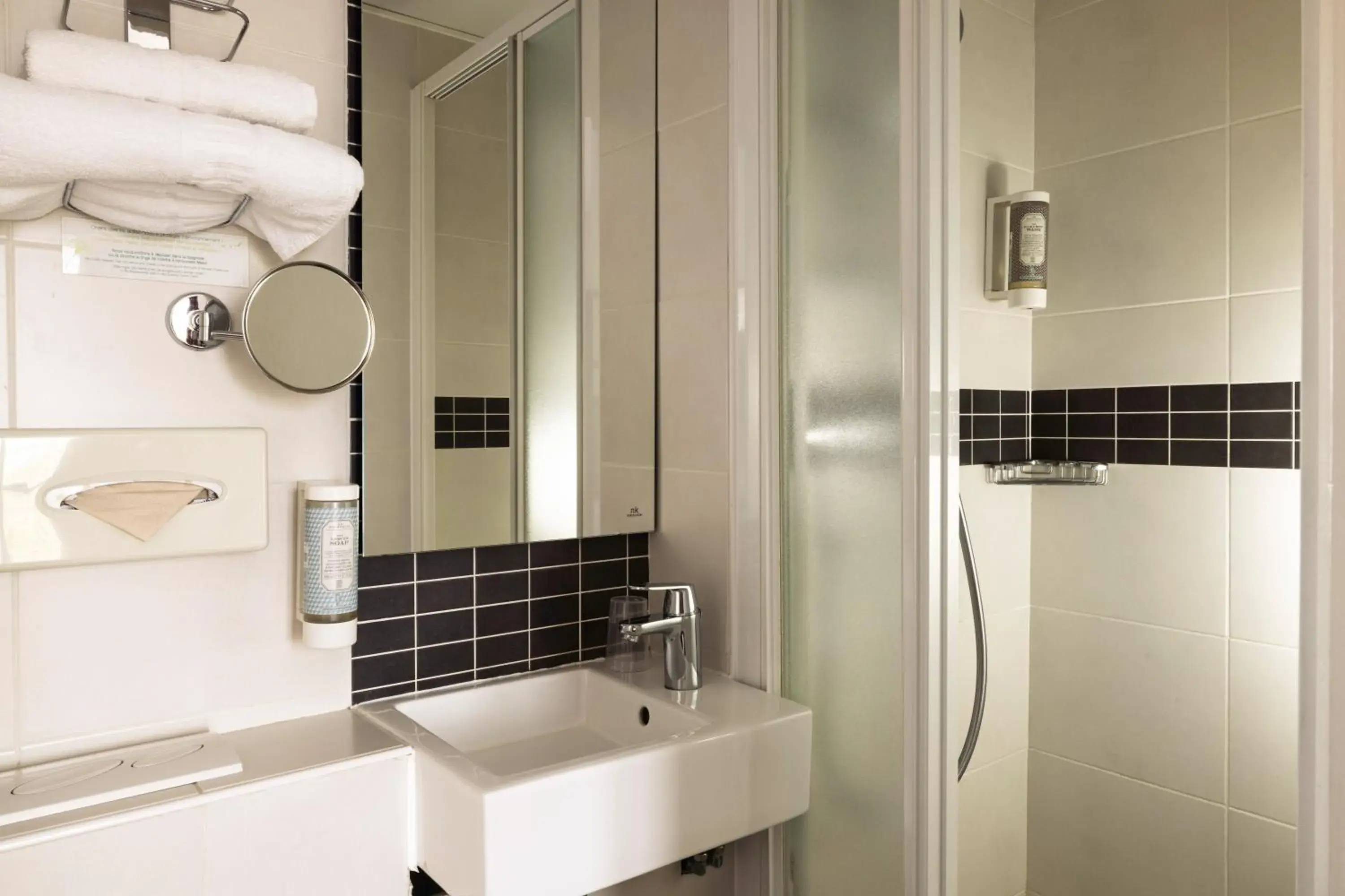 Classic Single Room in Jack's Hotel Classic Single Room in Jack's Hotel