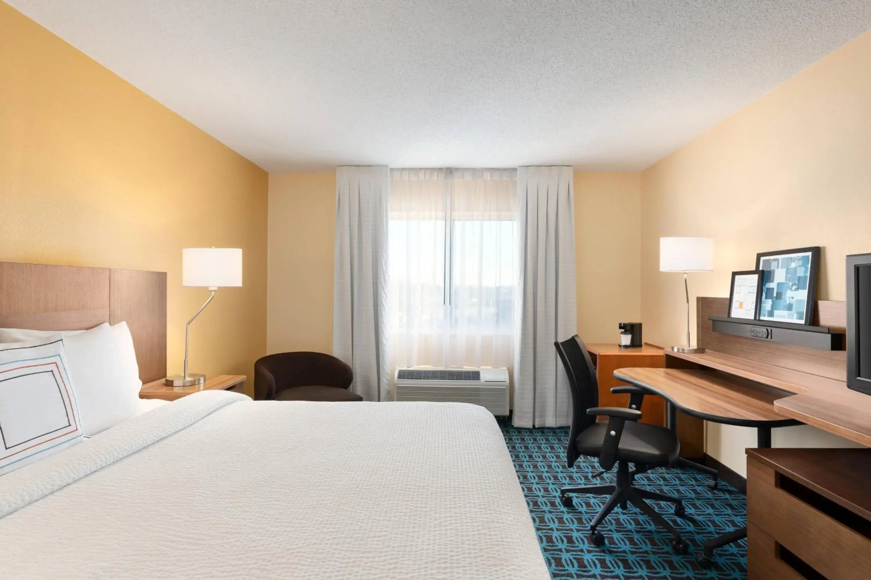 King Room - Non-Smoking in Fairfield Inn by Marriott Deptford King Room - Non-Smoking in Fairfield Inn by Marriott Deptford