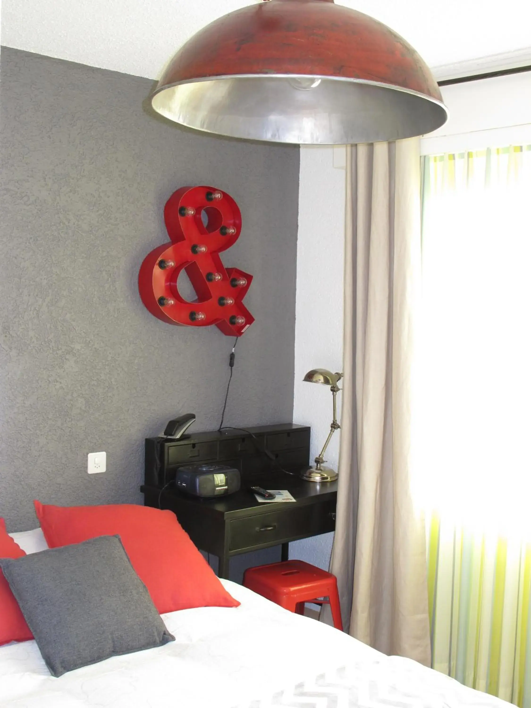 Single Room - single occupancy in Hotel du Lac Single Room - single occupancy in Hotel du Lac