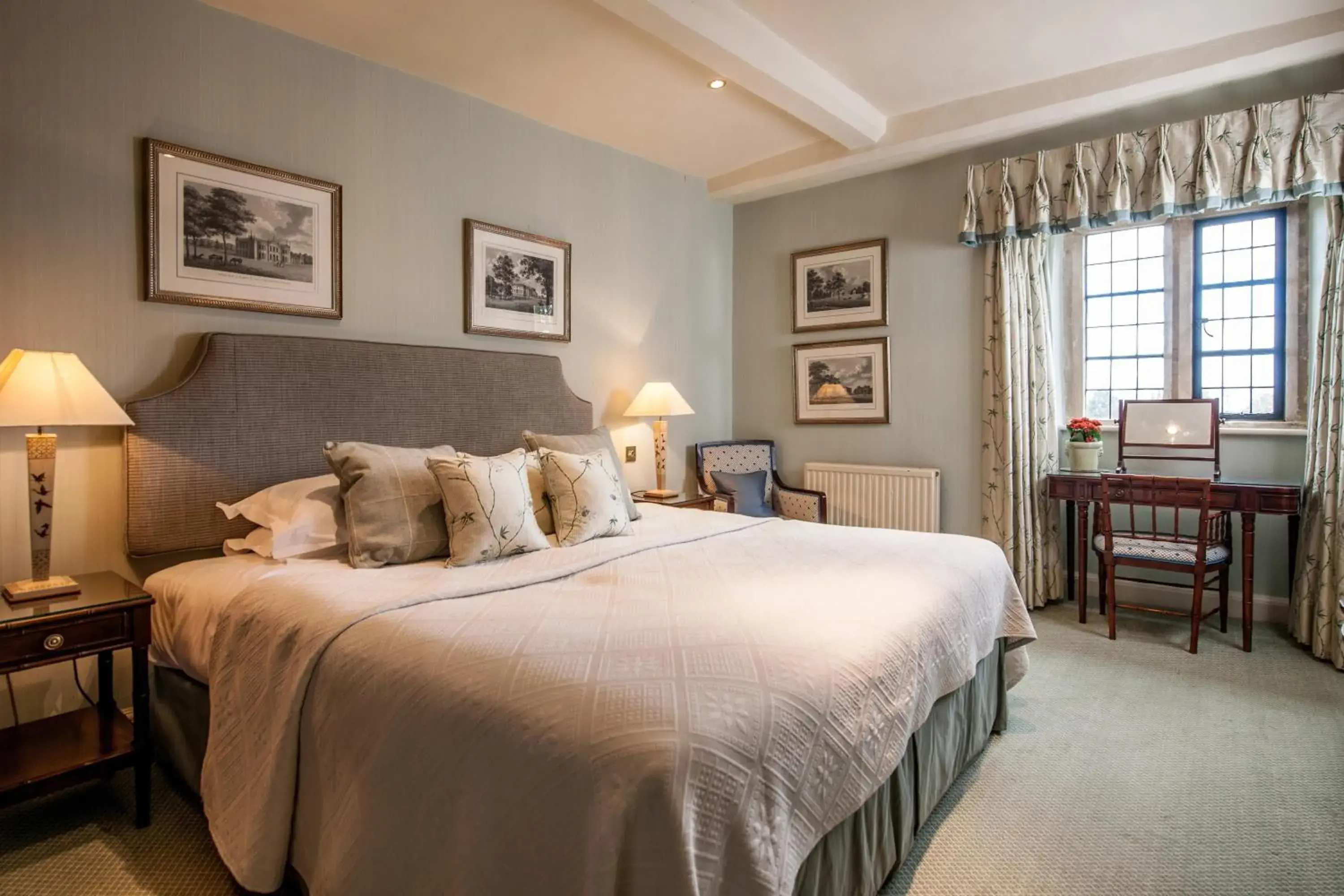 Small Deluxe Double Room in Buckland Manor - A Relais & Chateaux Hotel Small Deluxe Double Room in Buckland Manor - A Relais & Chateaux Hotel