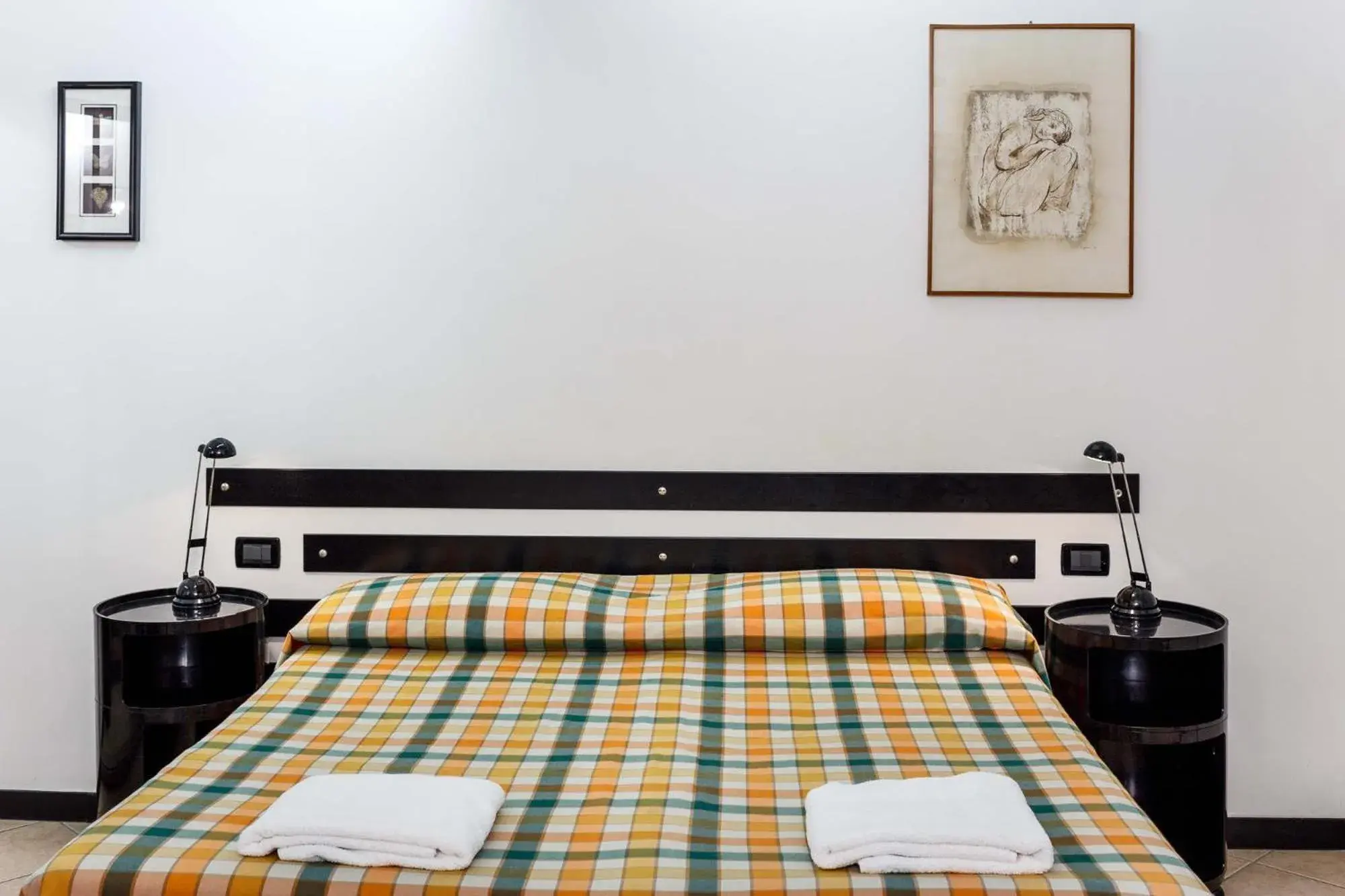Studio Apartment in Hotel Cairoli Studio Apartment in Hotel Cairoli