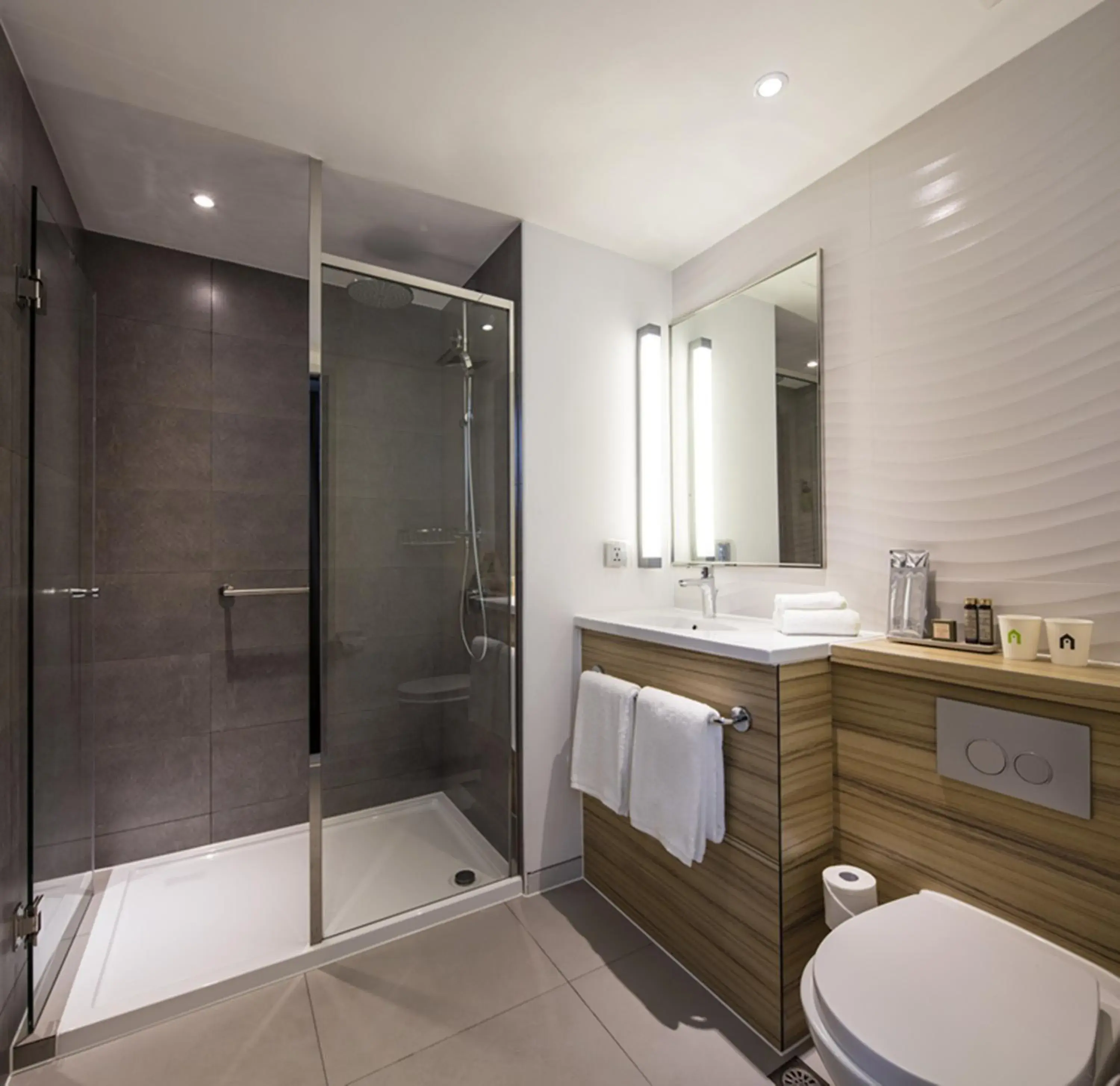 Superior Double Room in Campanile Shanghai Bund Hotel Superior Double Room in Campanile Shanghai Bund Hotel