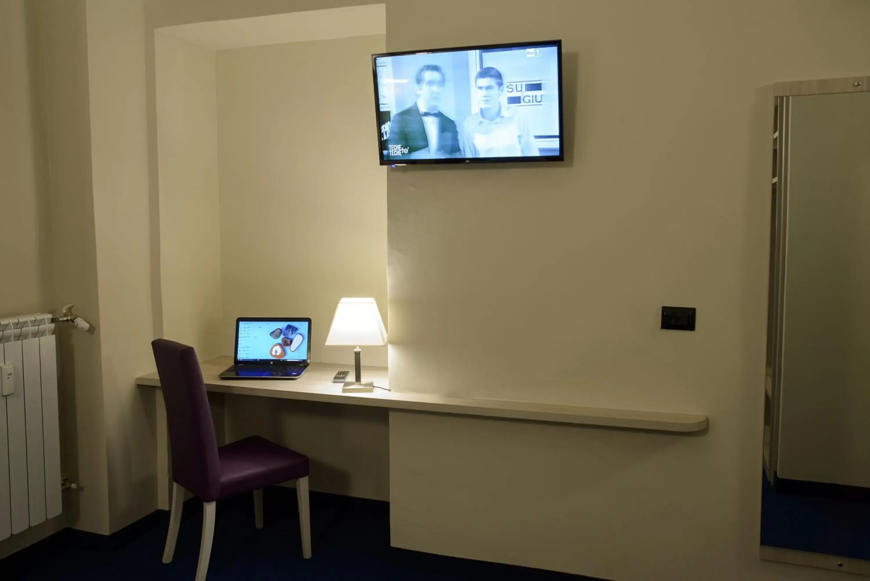 Single Room in Hotel Torino Porta Susa Single Room in Hotel Torino Porta Susa