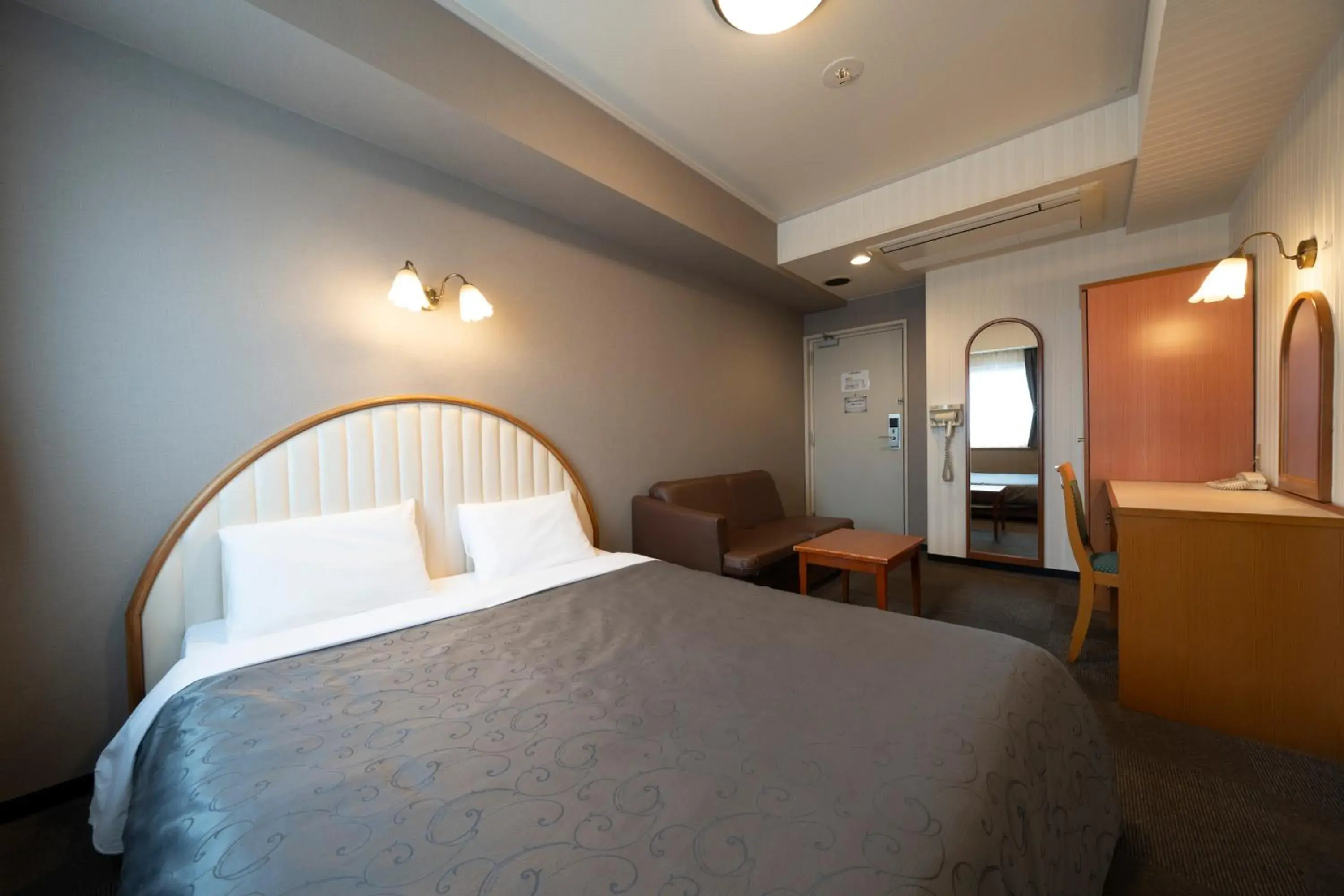 Double Room - Smoking in Castle Inn Komaki Double Room - Smoking in Castle Inn Komaki