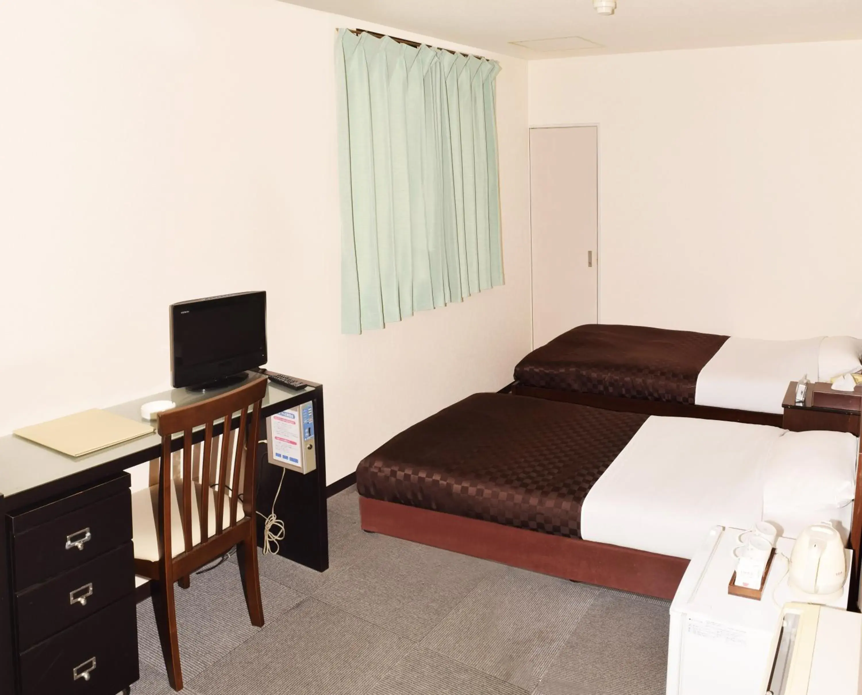 Standard Twin Room - single occupancy - Non-Smoking in Sakura Hotel Oami Standard Twin Room - single occupancy - Non-Smoking in Sakura Hotel Oami
