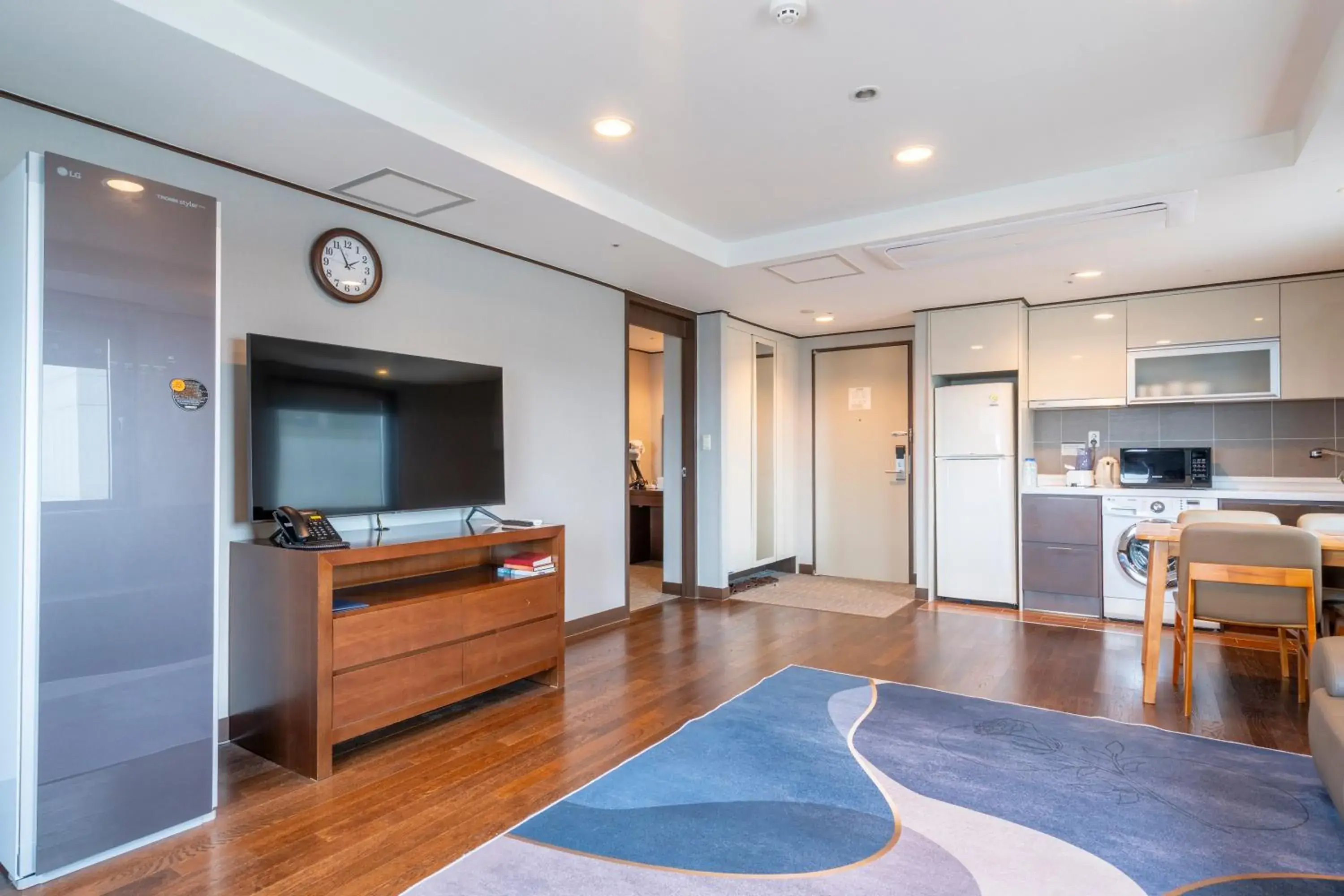 Deluxe Suite - Non-Smoking in Toyoko Inn Daejeon Government Complex Deluxe Suite - Non-Smoking in Toyoko Inn Daejeon Government Complex