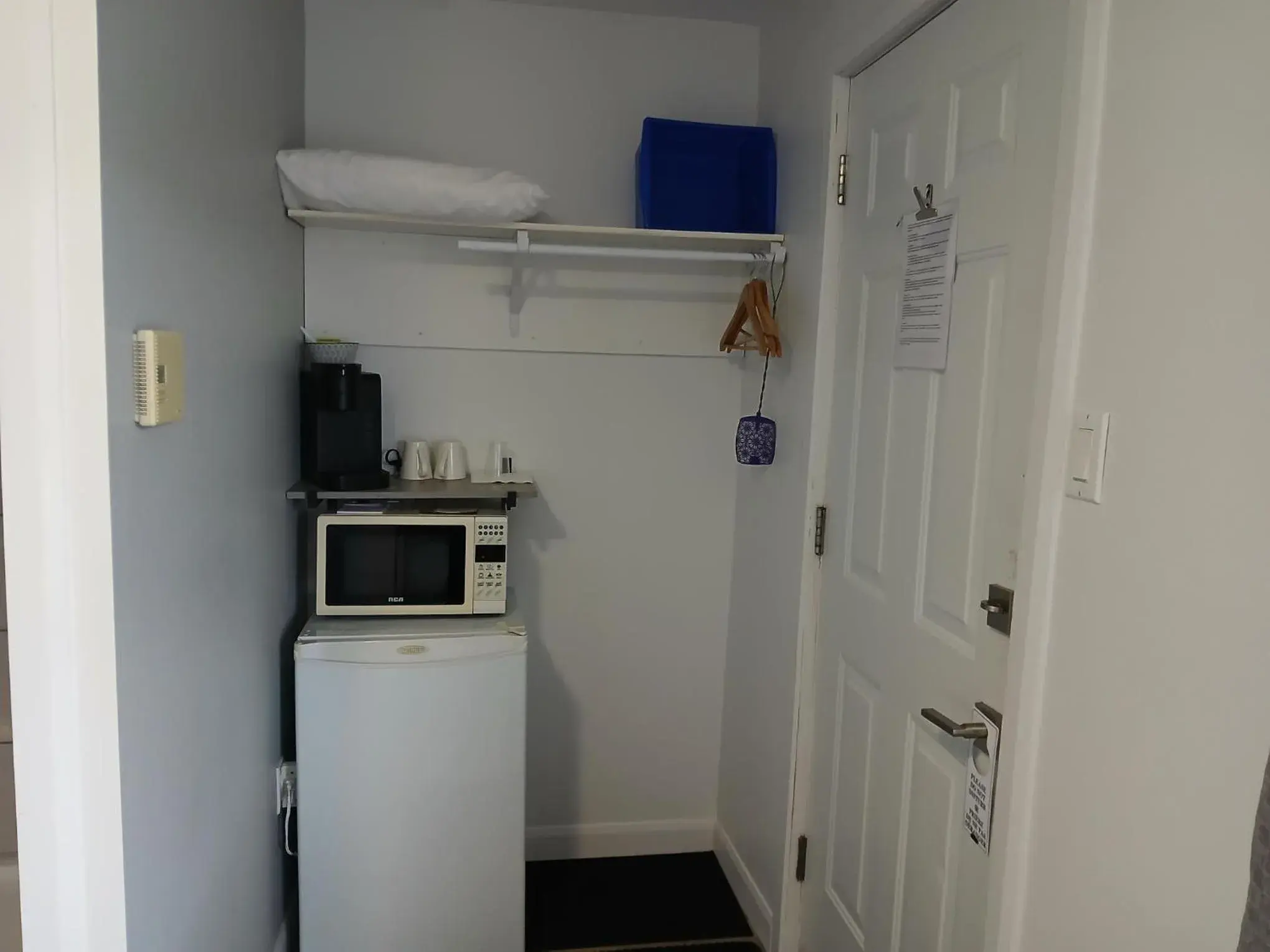 Queen Room in Motel Cabano-Relais Queen Room in Motel Cabano-Relais