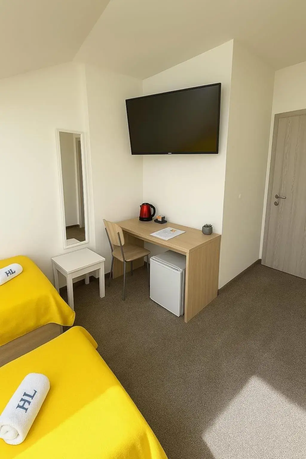 Double Room with Garden View in London Rooms Zagreb Airport Double Room with Garden View in London Rooms Zagreb Airport