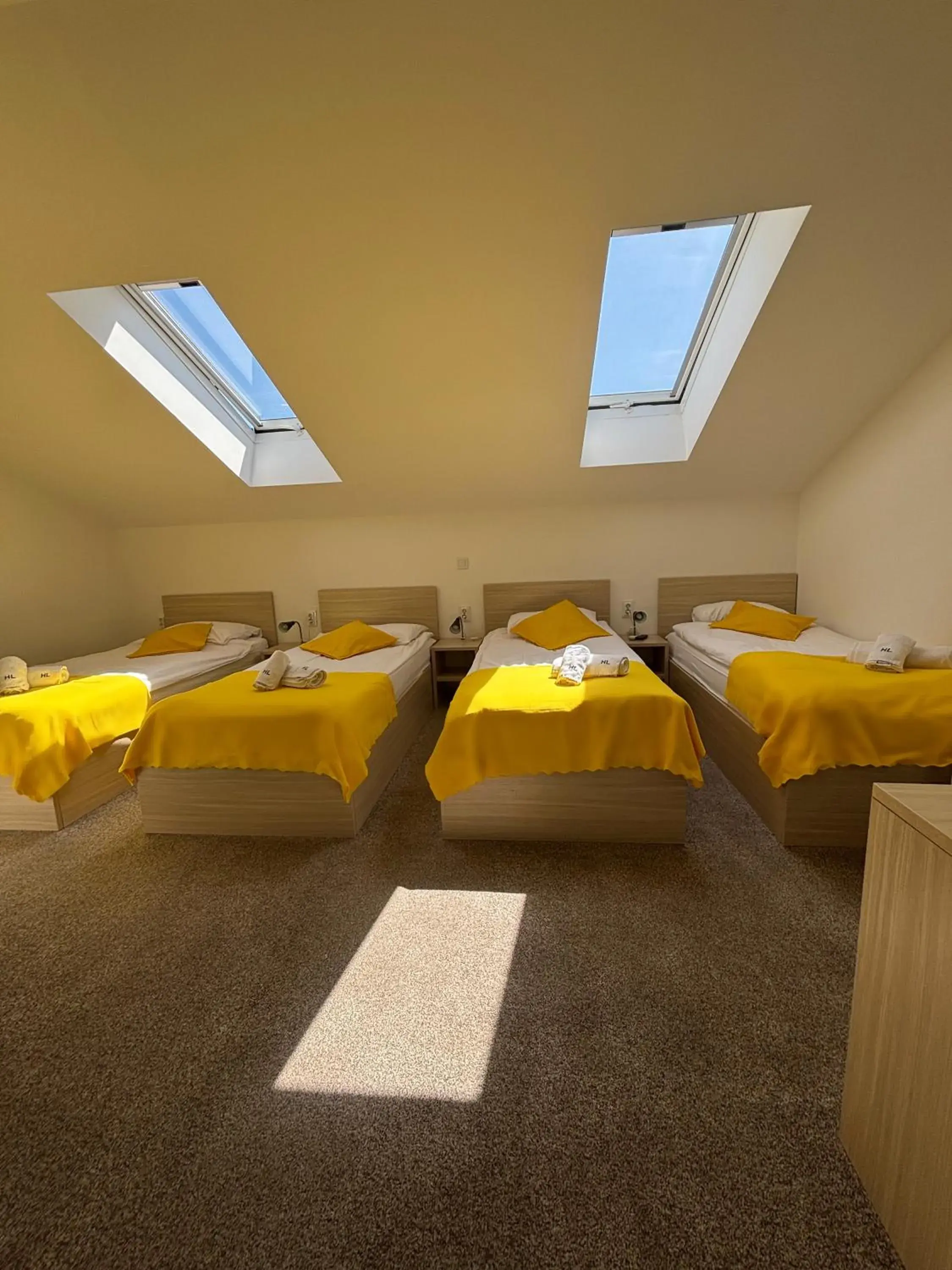 Comfort Family Room in London Rooms Zagreb Airport Comfort Family Room in London Rooms Zagreb Airport