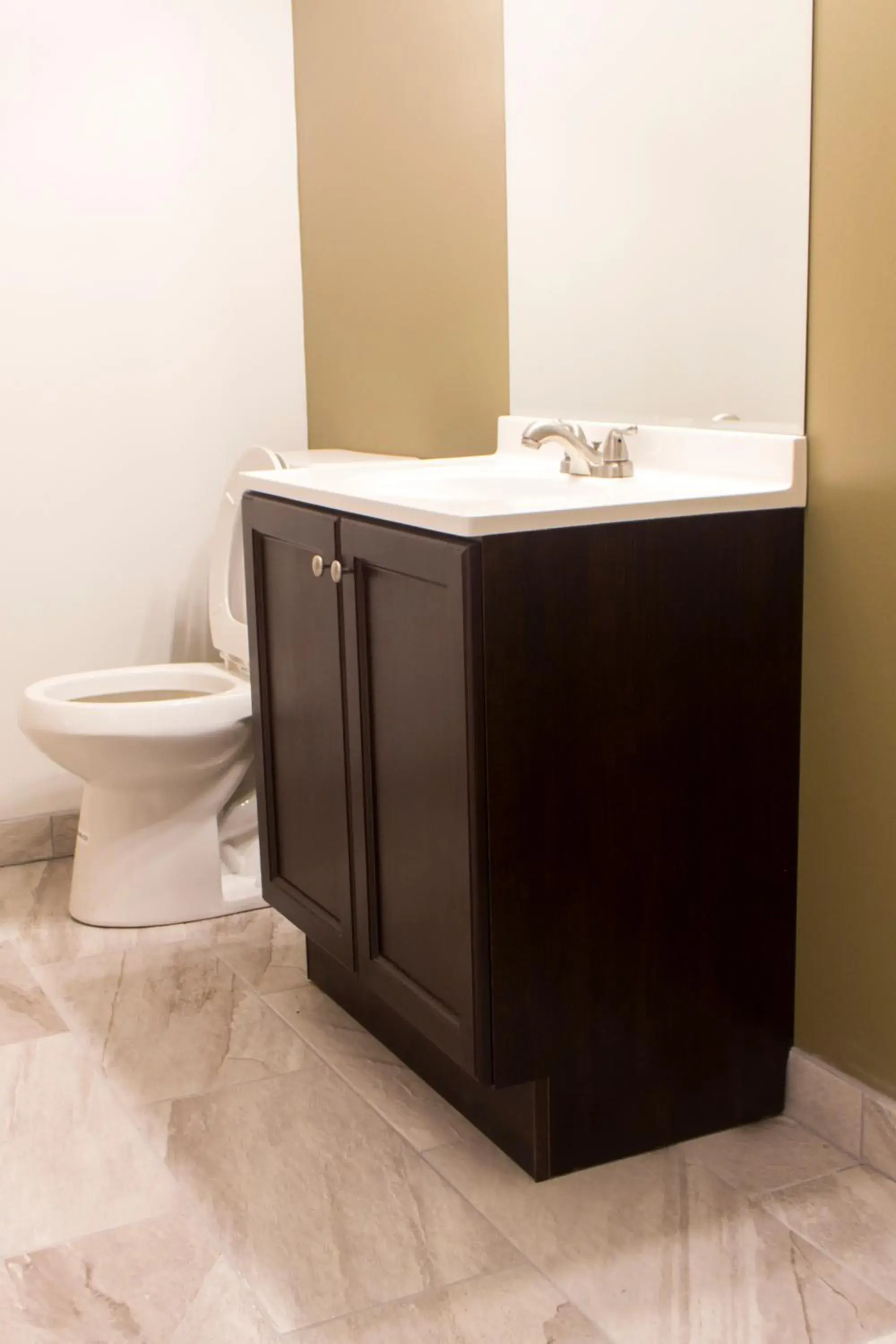 Standard Double Room in Chateau Suites Standard Double Room in Chateau Suites