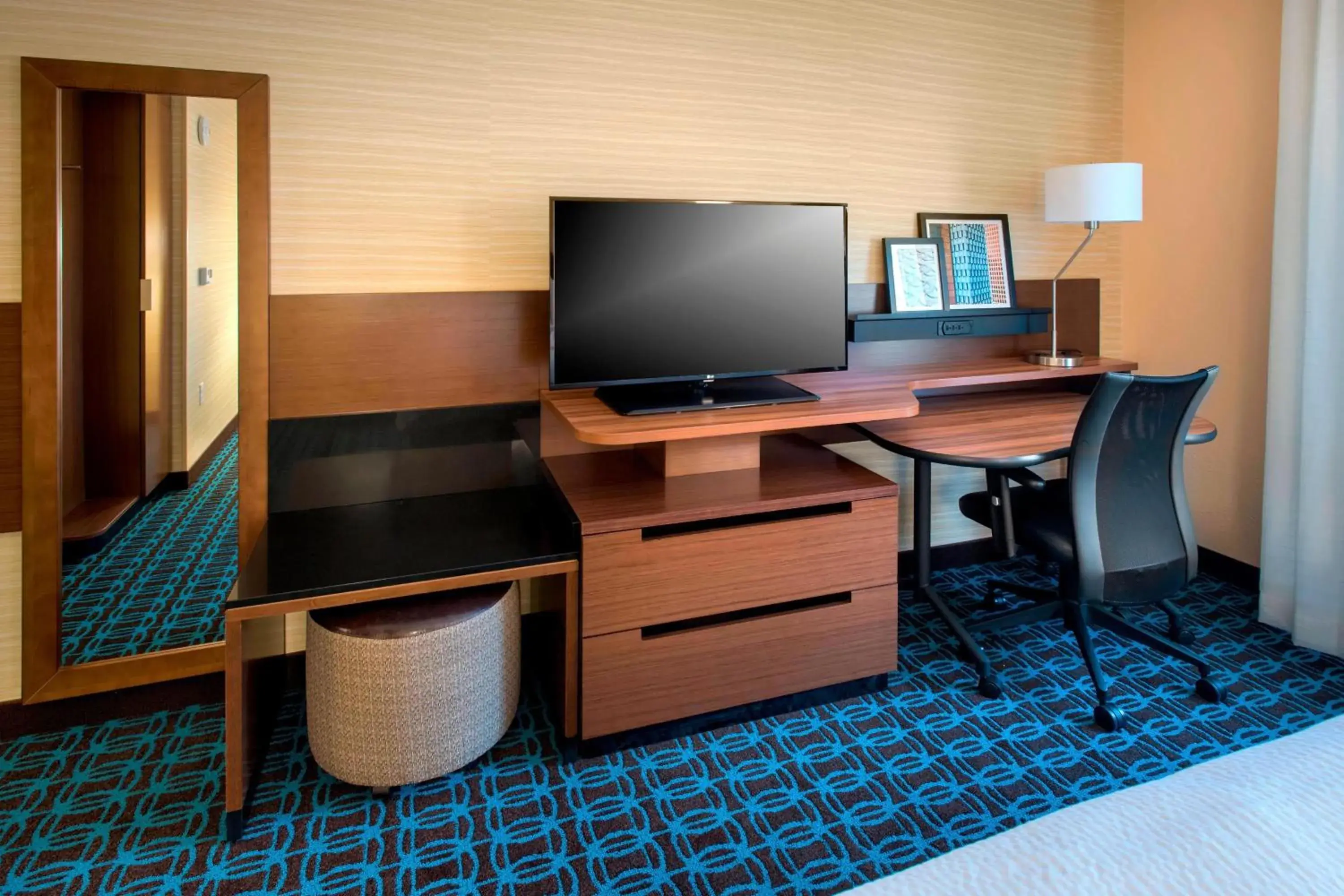 King Suite in Fairfield Inn & Suites by Marriott Syracuse Carrier Circle King Suite in Fairfield Inn & Suites by Marriott Syracuse Carrier Circle