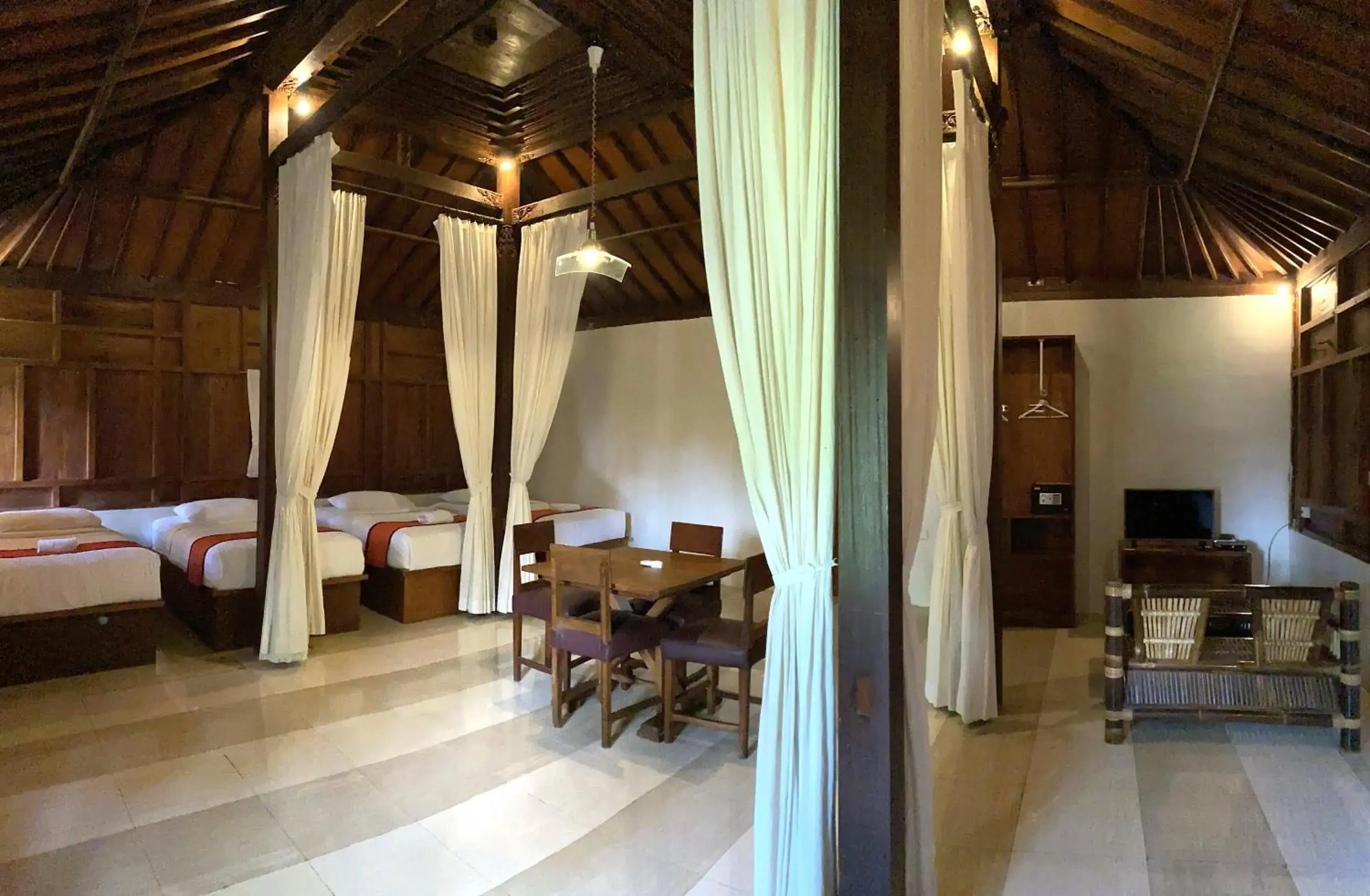 Villa (4 Adults) in Kampoeng Joglo Ijen Villa (4 Adults) in Kampoeng Joglo Ijen