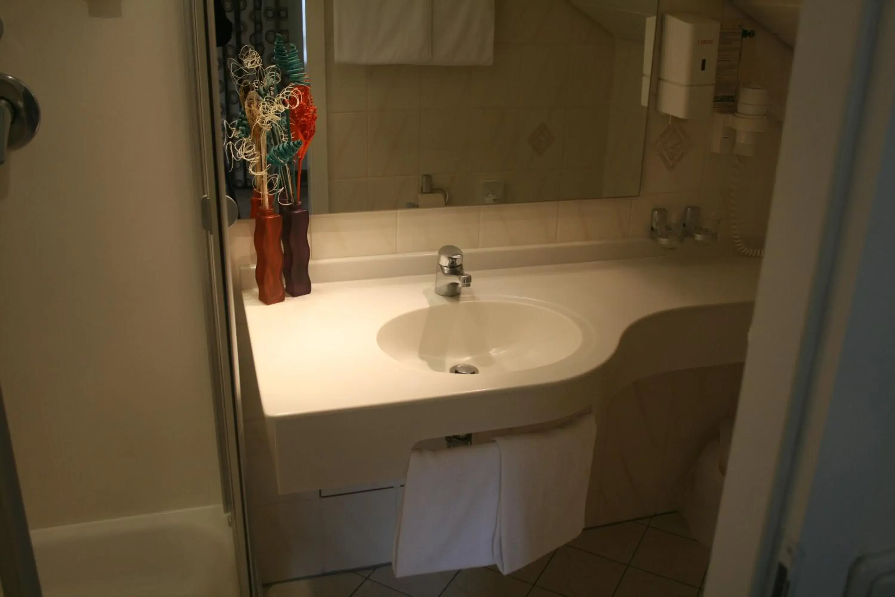 Comfort Double Room in Logis Gourmet & Relax Wellness Hotel De La Sure Comfort Double Room in Logis Gourmet & Relax Wellness Hotel De La Sure