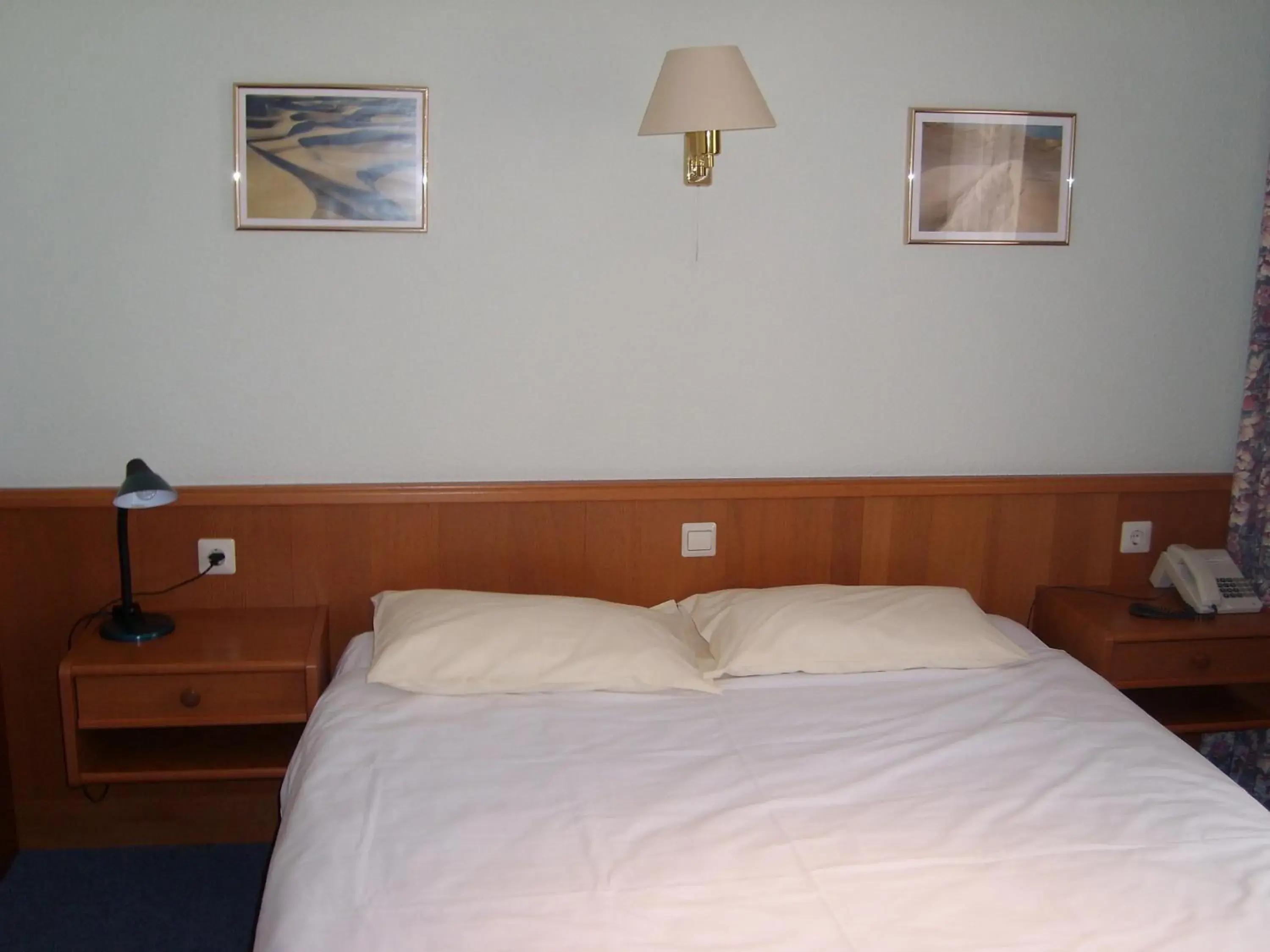 Double Room - single occupancy in Hotel de Foetz Double Room - single occupancy in Hotel de Foetz