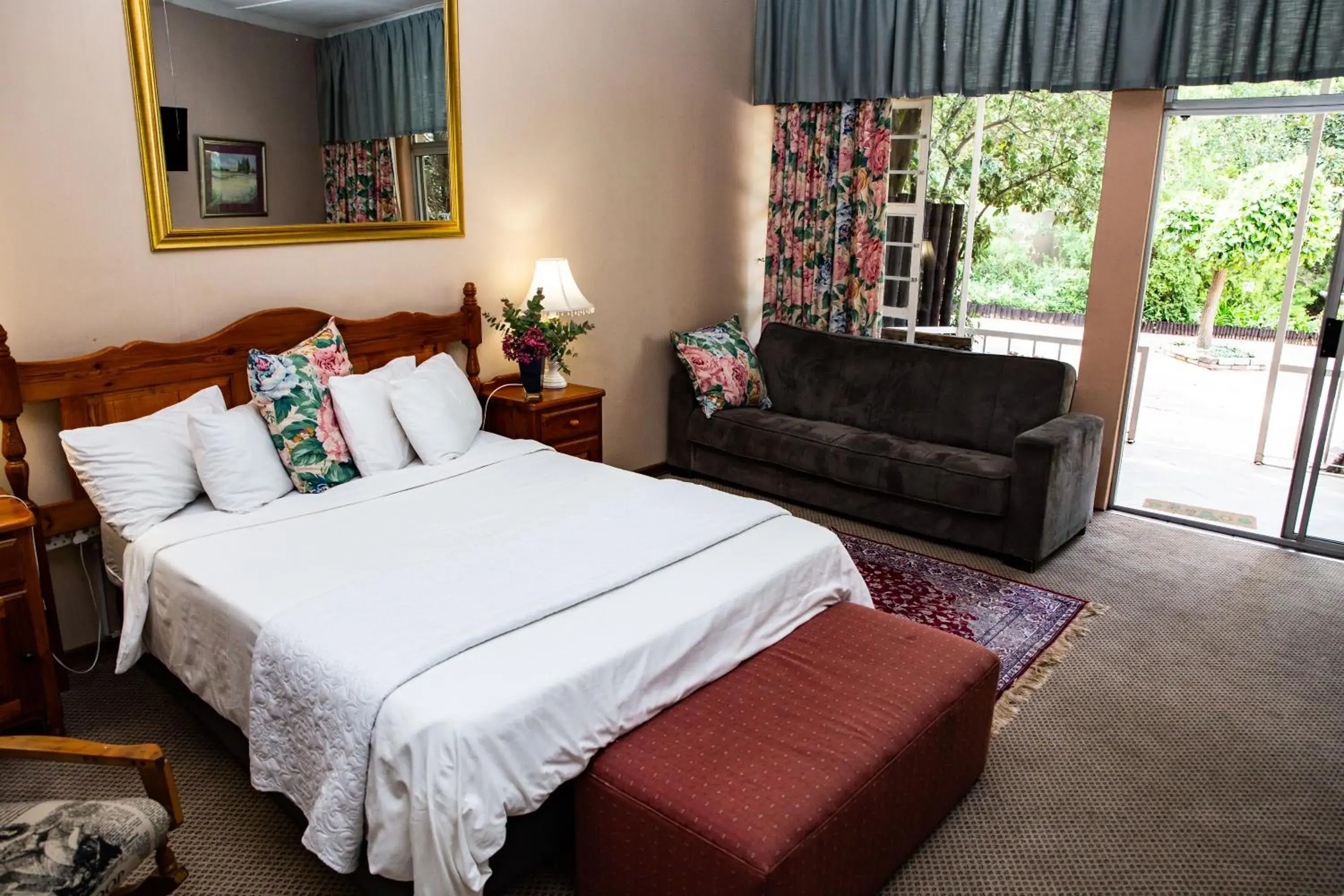 Double Room with Terrace - single occupancy in Woodpecker Guesthouse Double Room with Terrace - single occupancy in Woodpecker Guesthouse