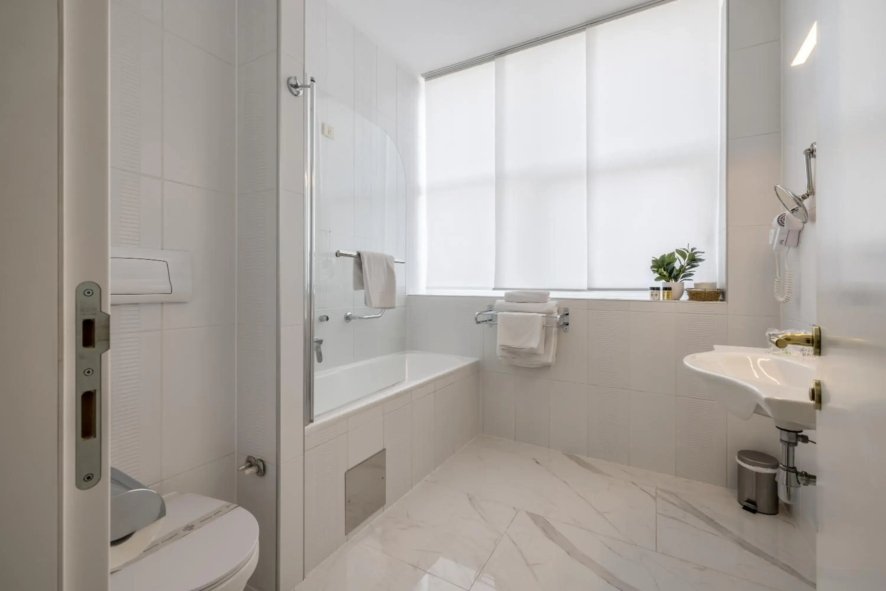 Double Room in Art Hotel Double Room in Art Hotel