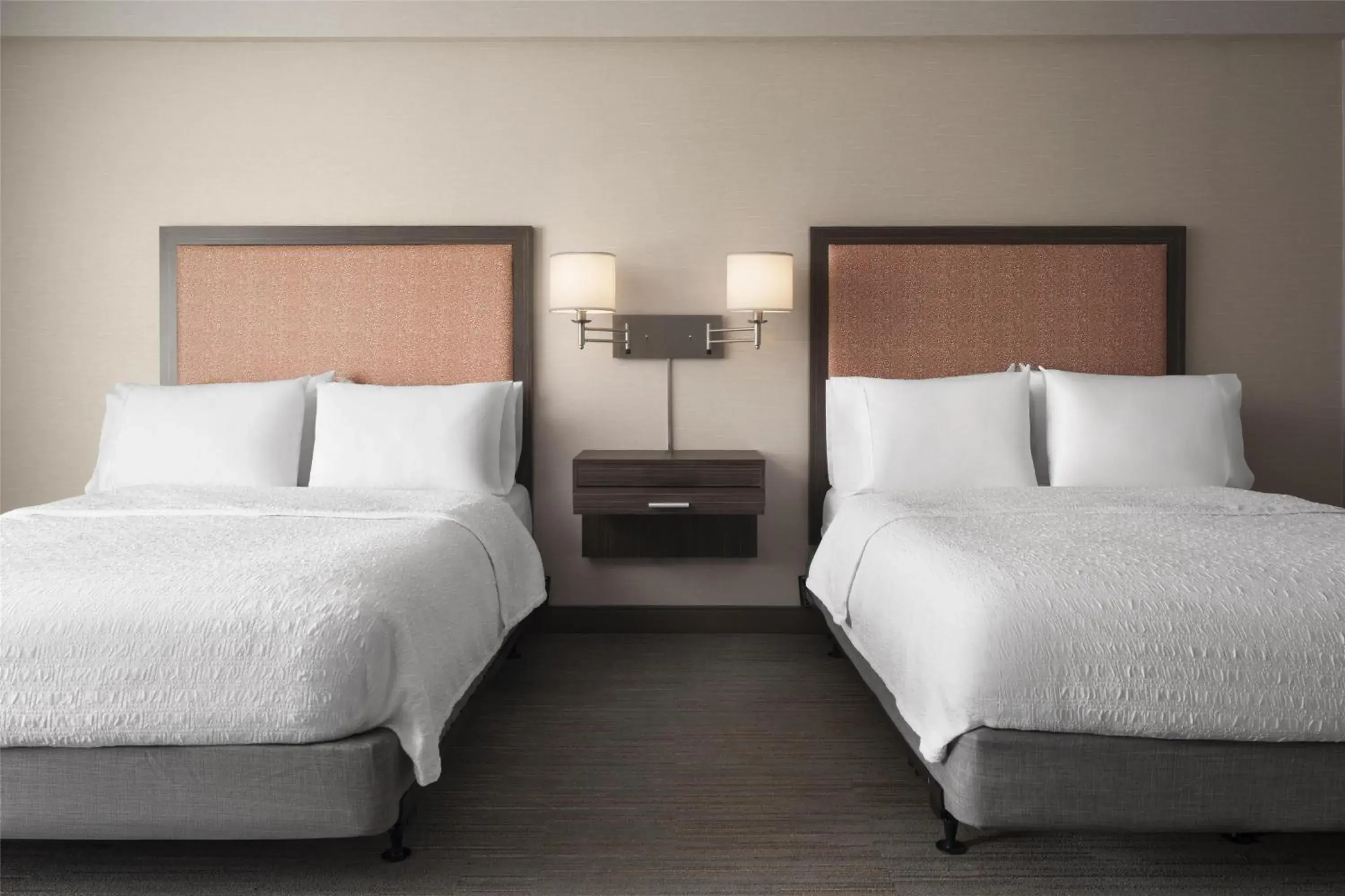 Queen Room with Two Queen Beds - Mobility Access/Non-Smoking in Hampton Inn & Suites Yonkers - Westchester Queen Room with Two Queen Beds - Mobility Access/Non-Smoking in Hampton Inn & Suites Yonkers - Westchester